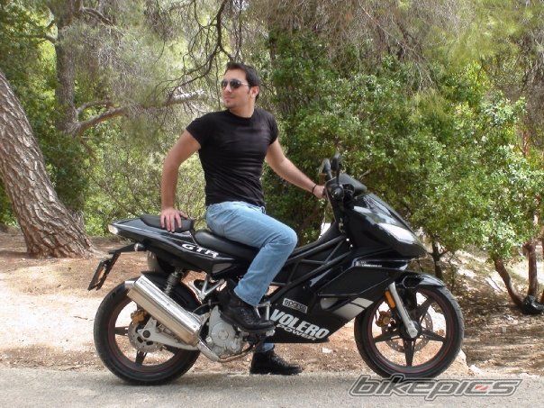 Bike Photo 1684477