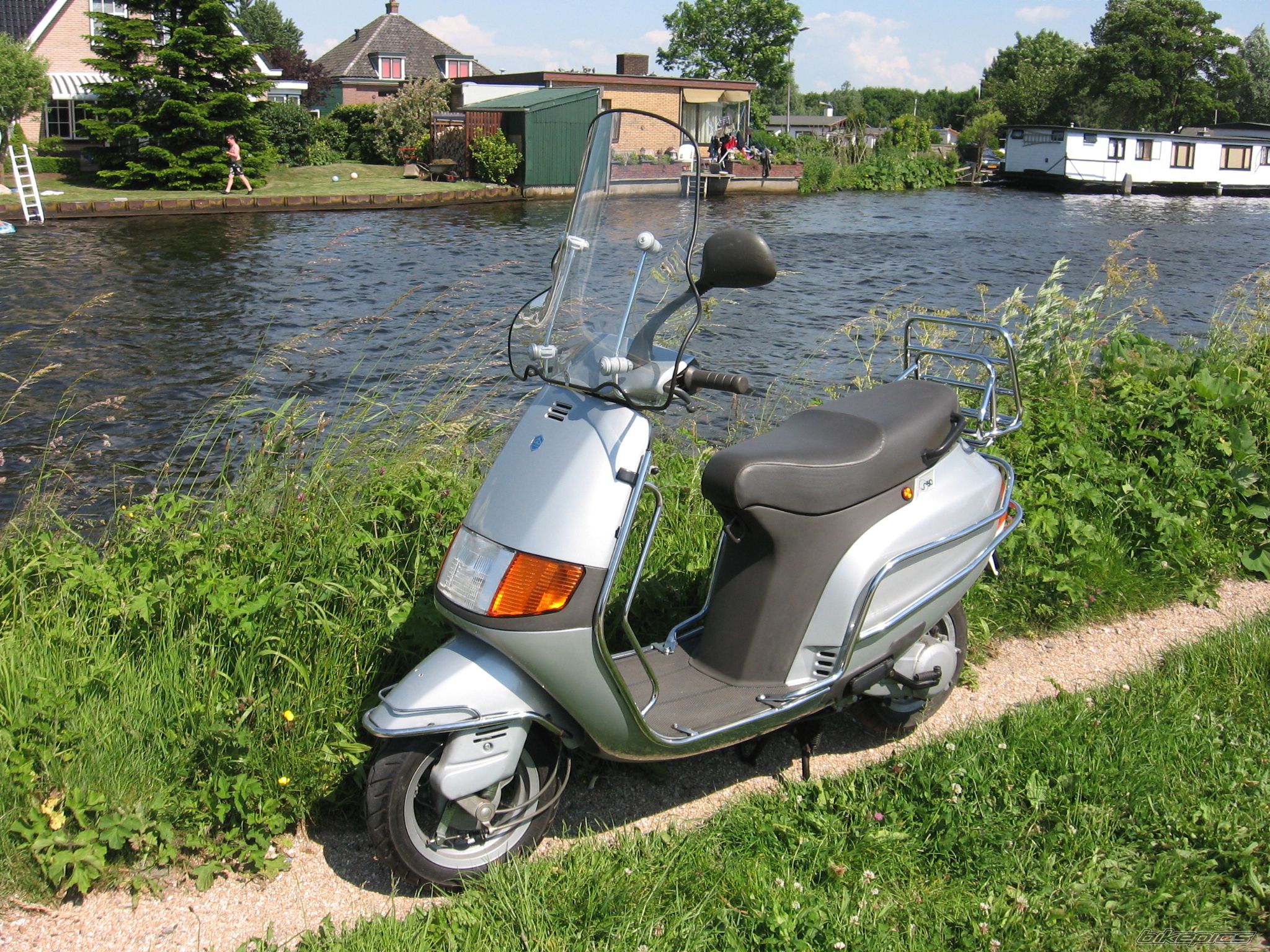 Photo 1685069