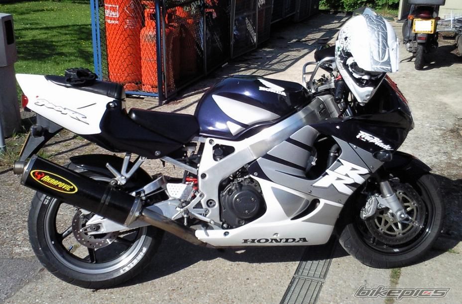 Photo 1685095