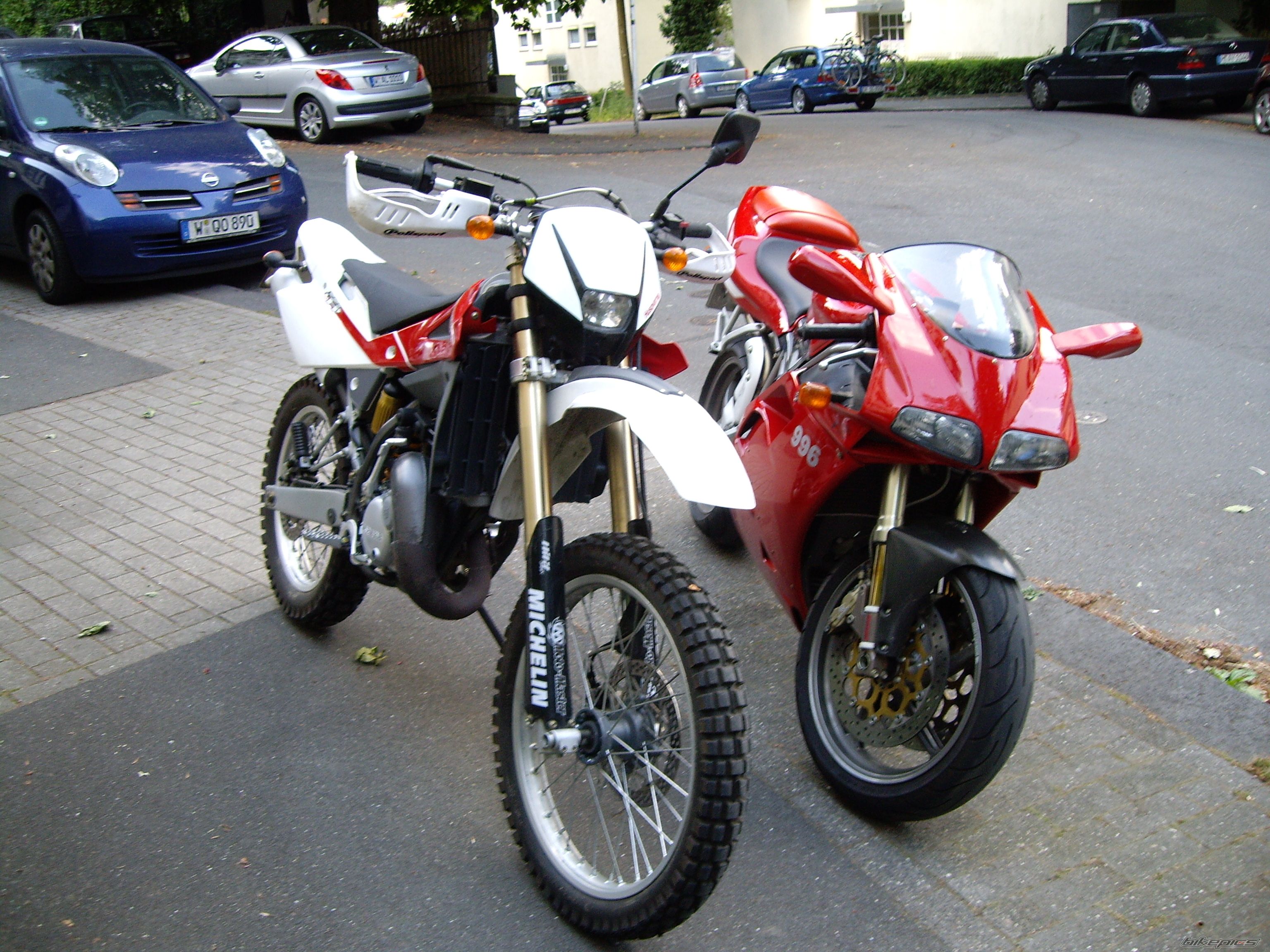 Bike Photo 1685147