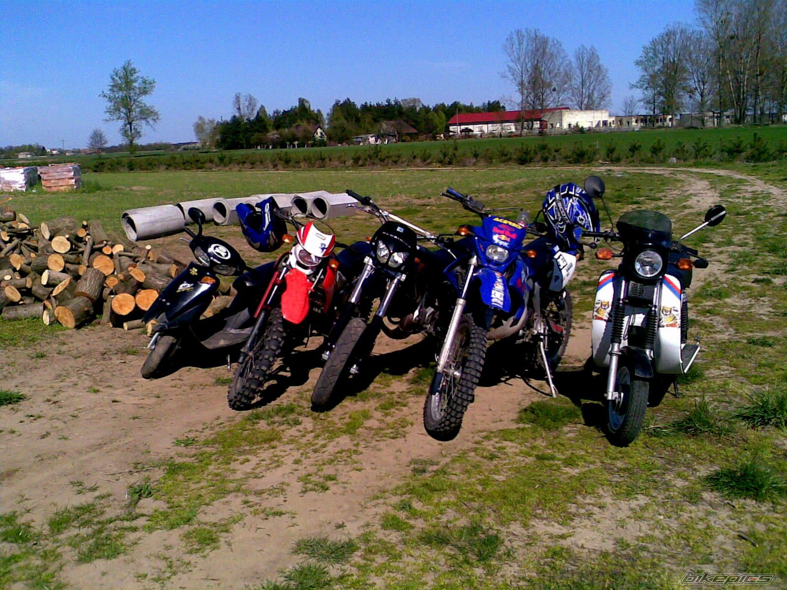 Bike Photo 1685176