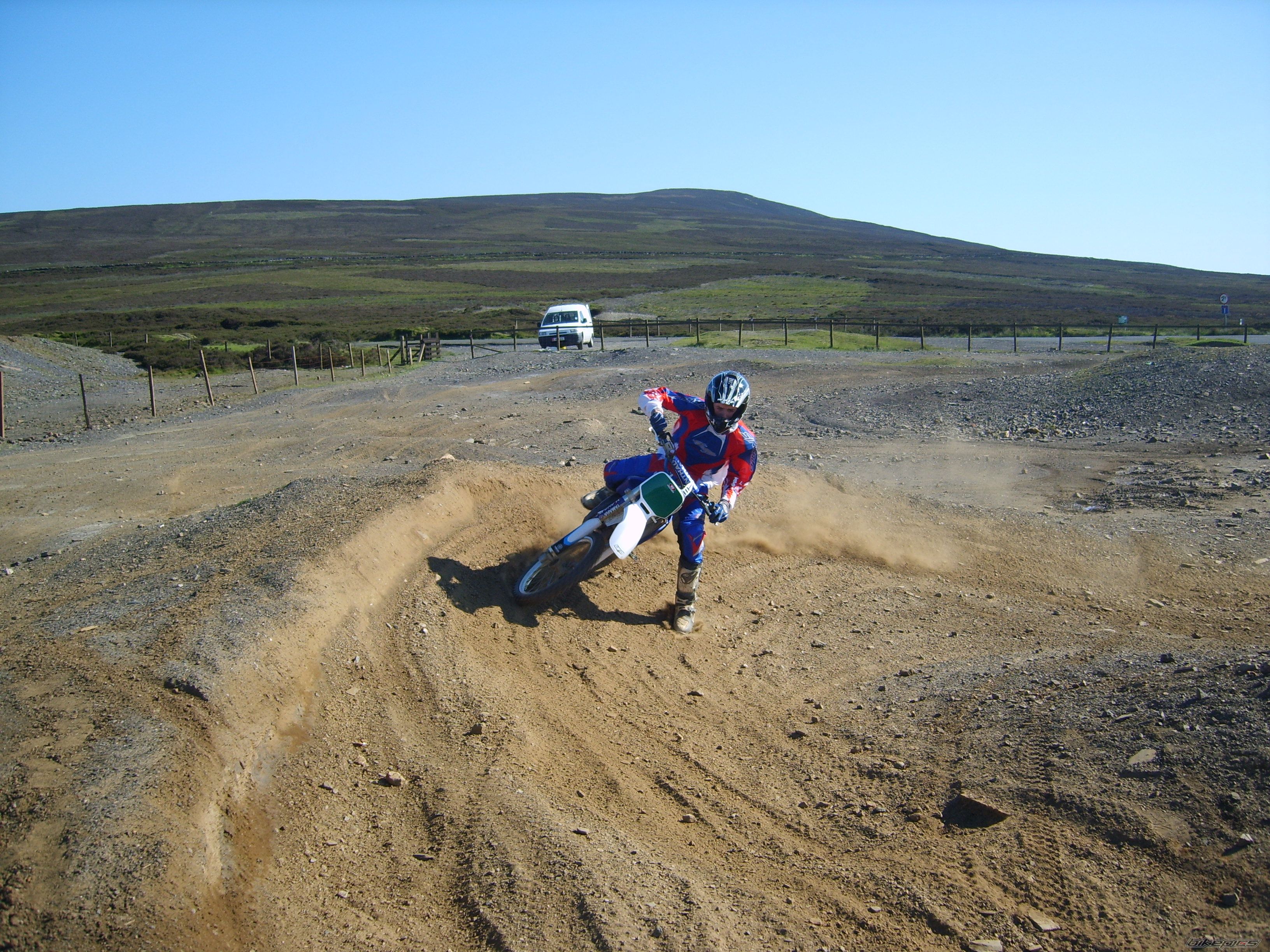 Bike Photo 1685179