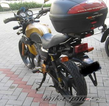 Photo 1685375