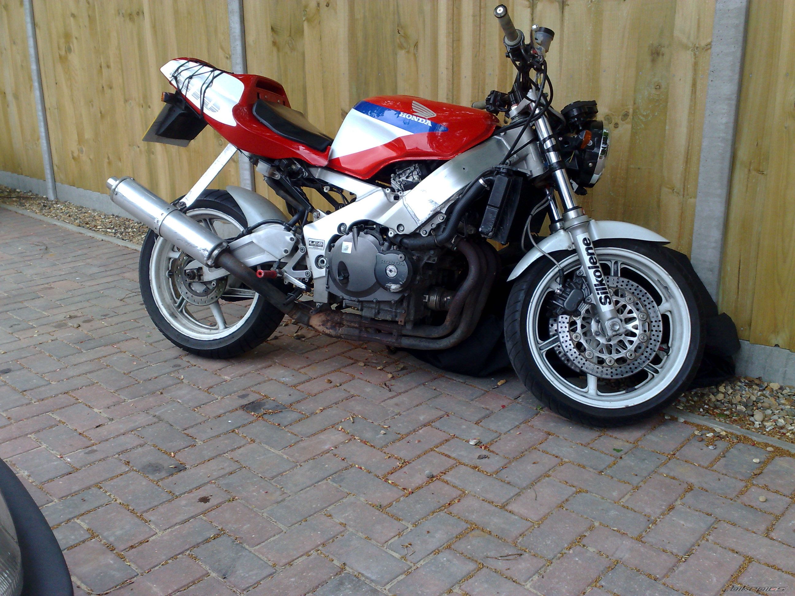 Photo 1685717