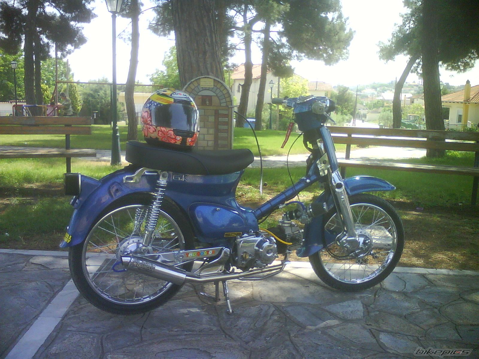 Bike Photo 1685825