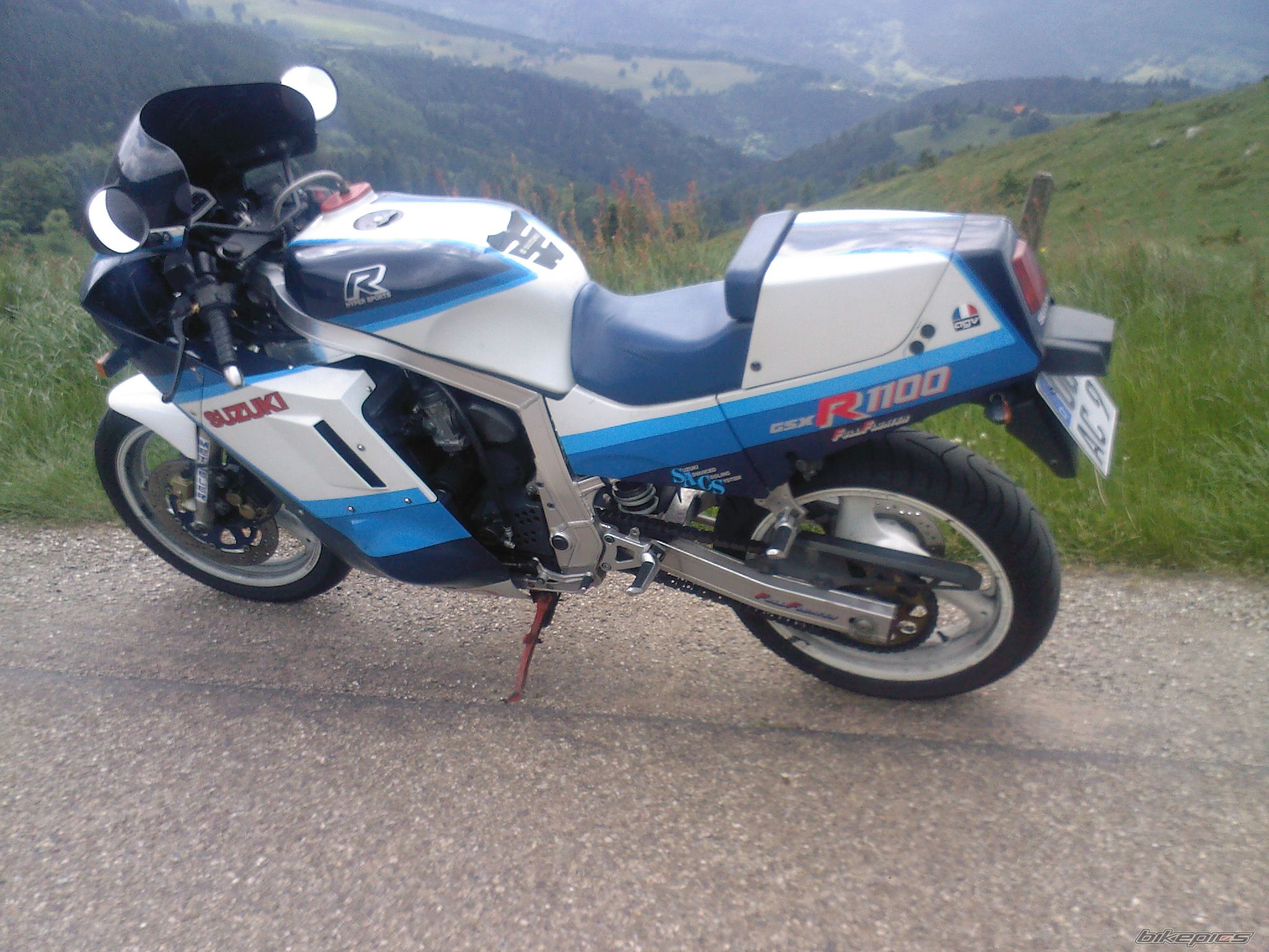 Photo 1685839