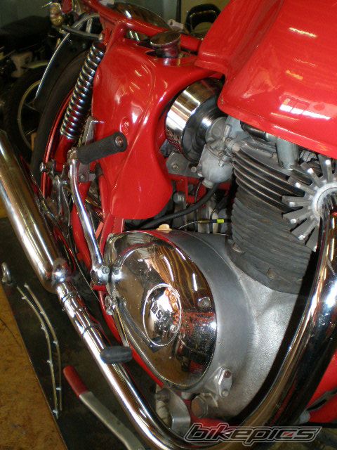 Bike Photo 1685935