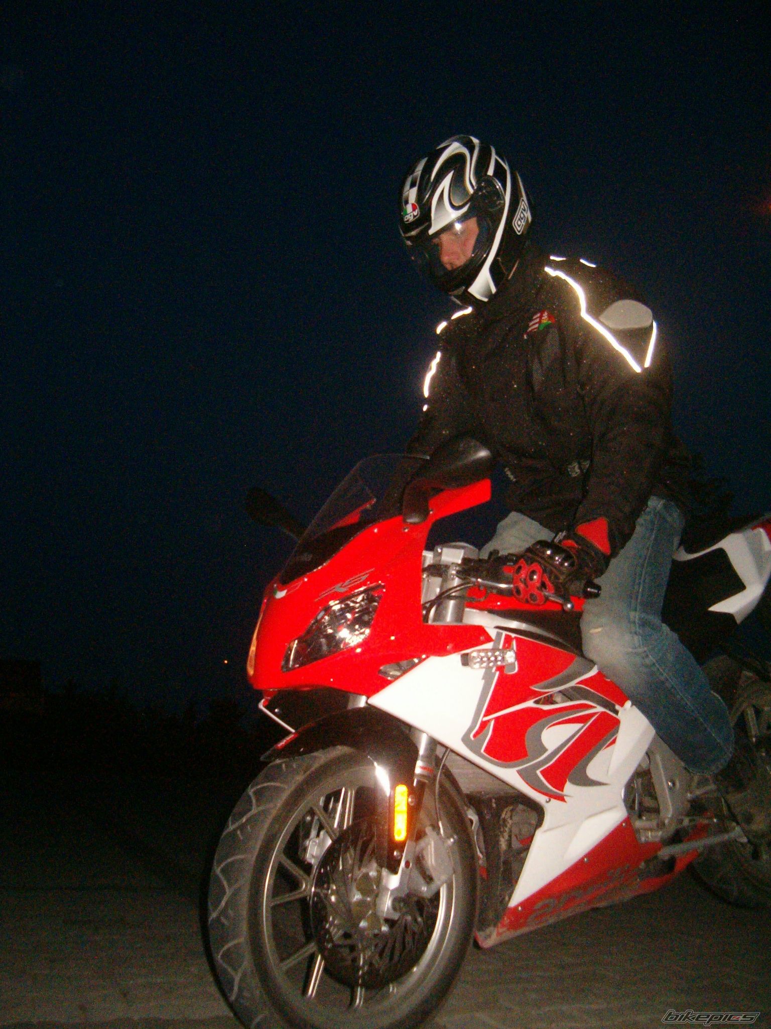 Photo 1686044