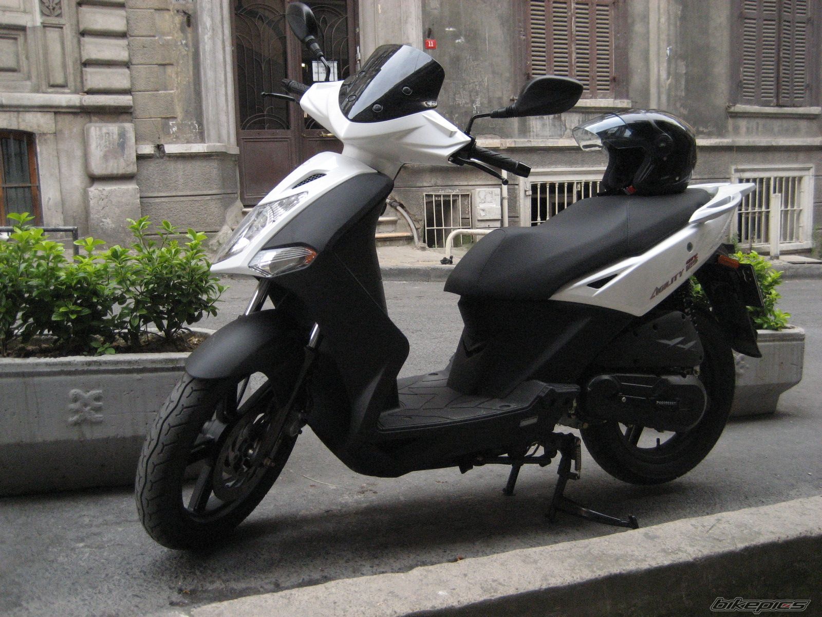 Bike Photo 1686355