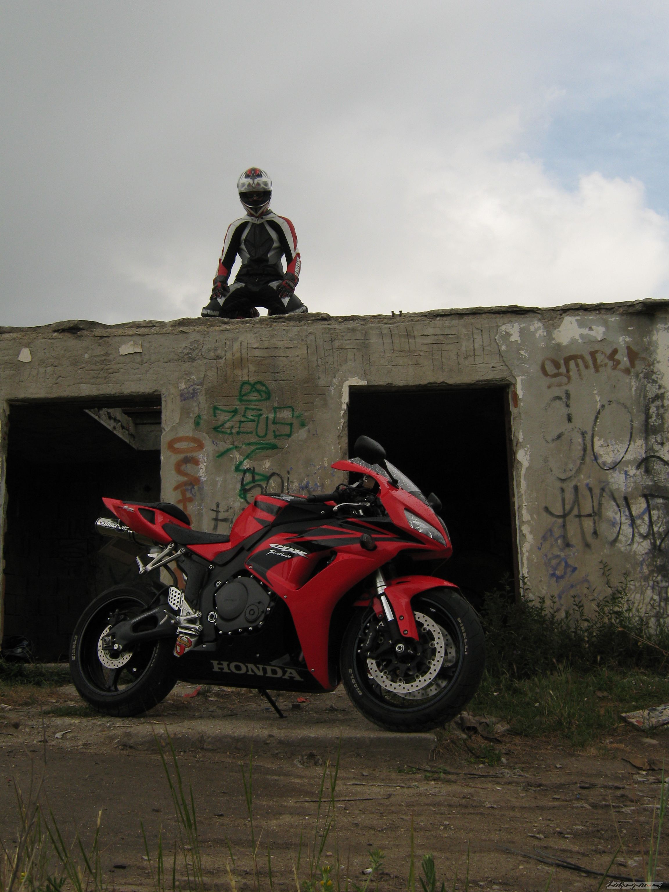 Photo 1686404