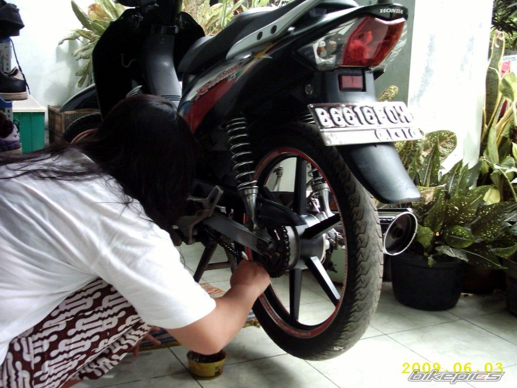 Bike Photo 1686449