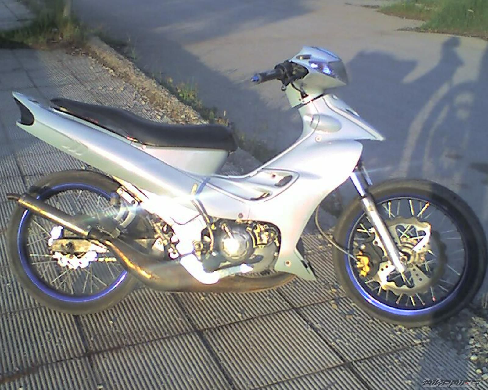 Bike Photo 1686469