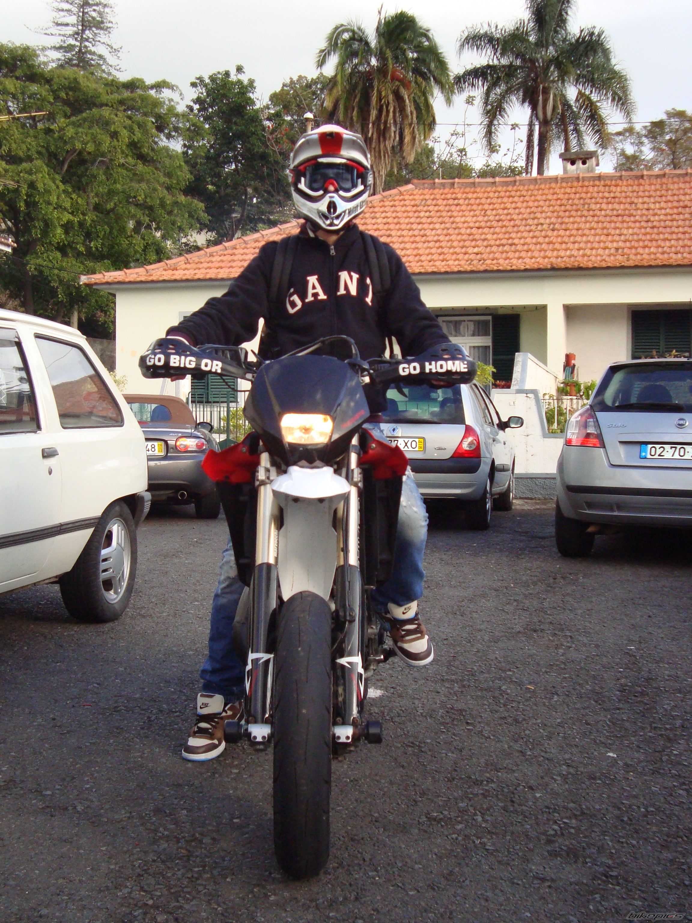 Photo 1686597