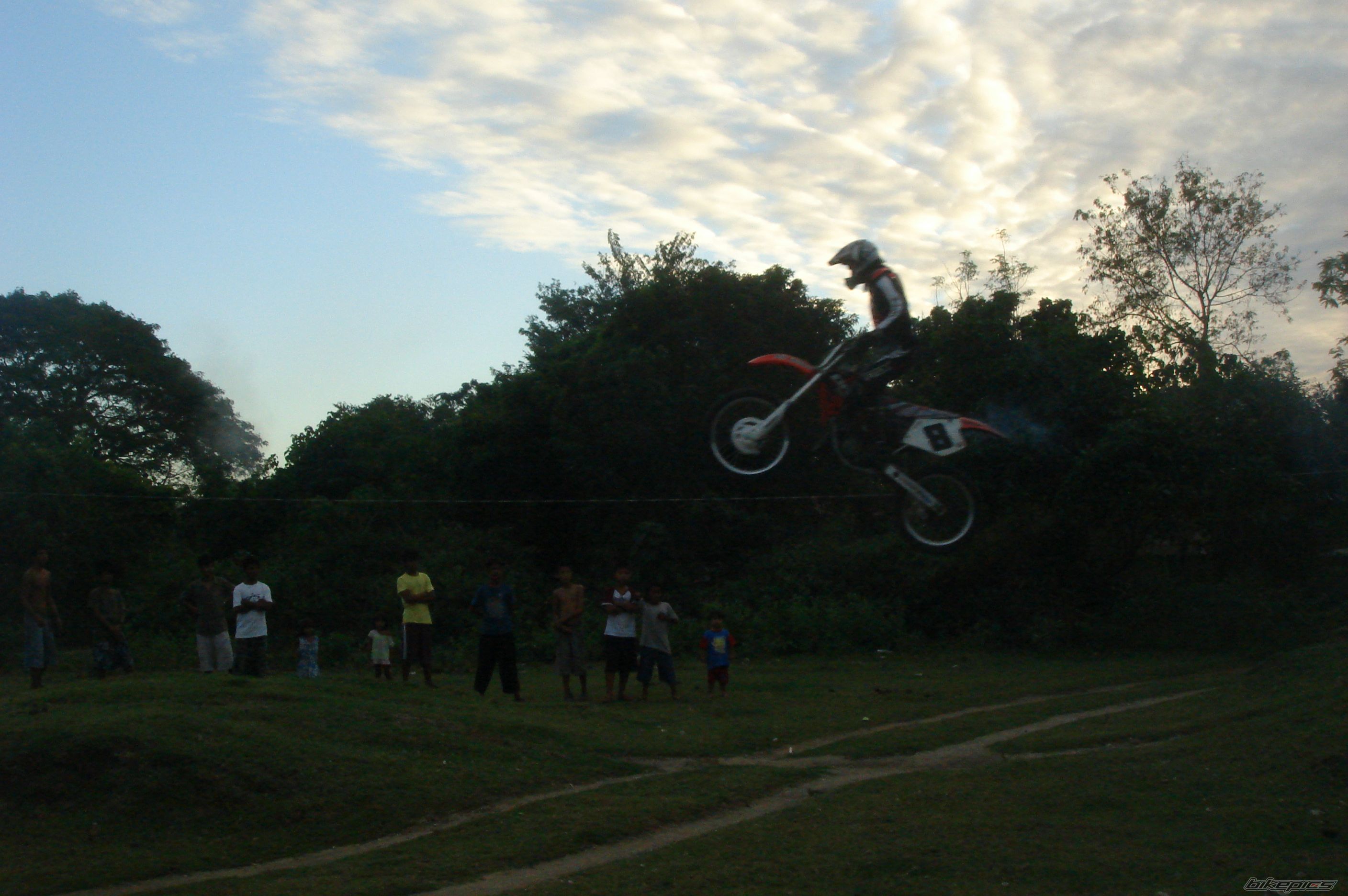 Bike Photo 1686705