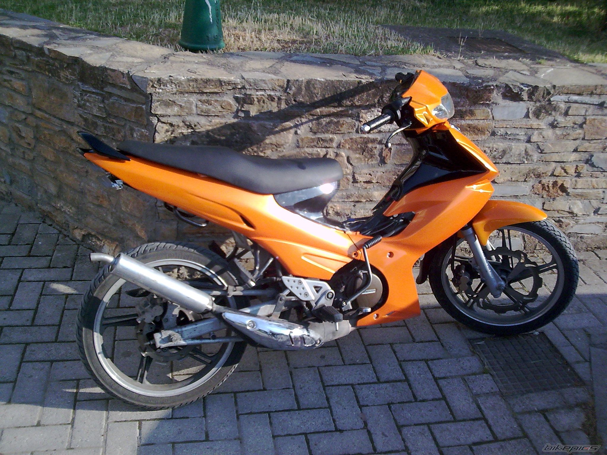 Photo 1686758