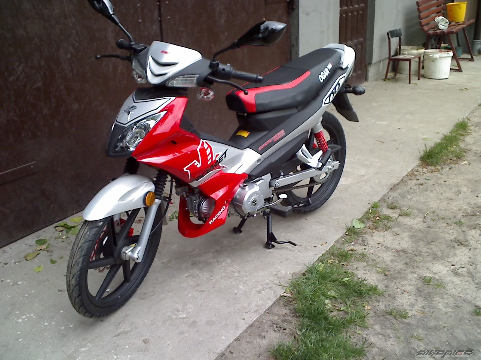 Photo 1686824