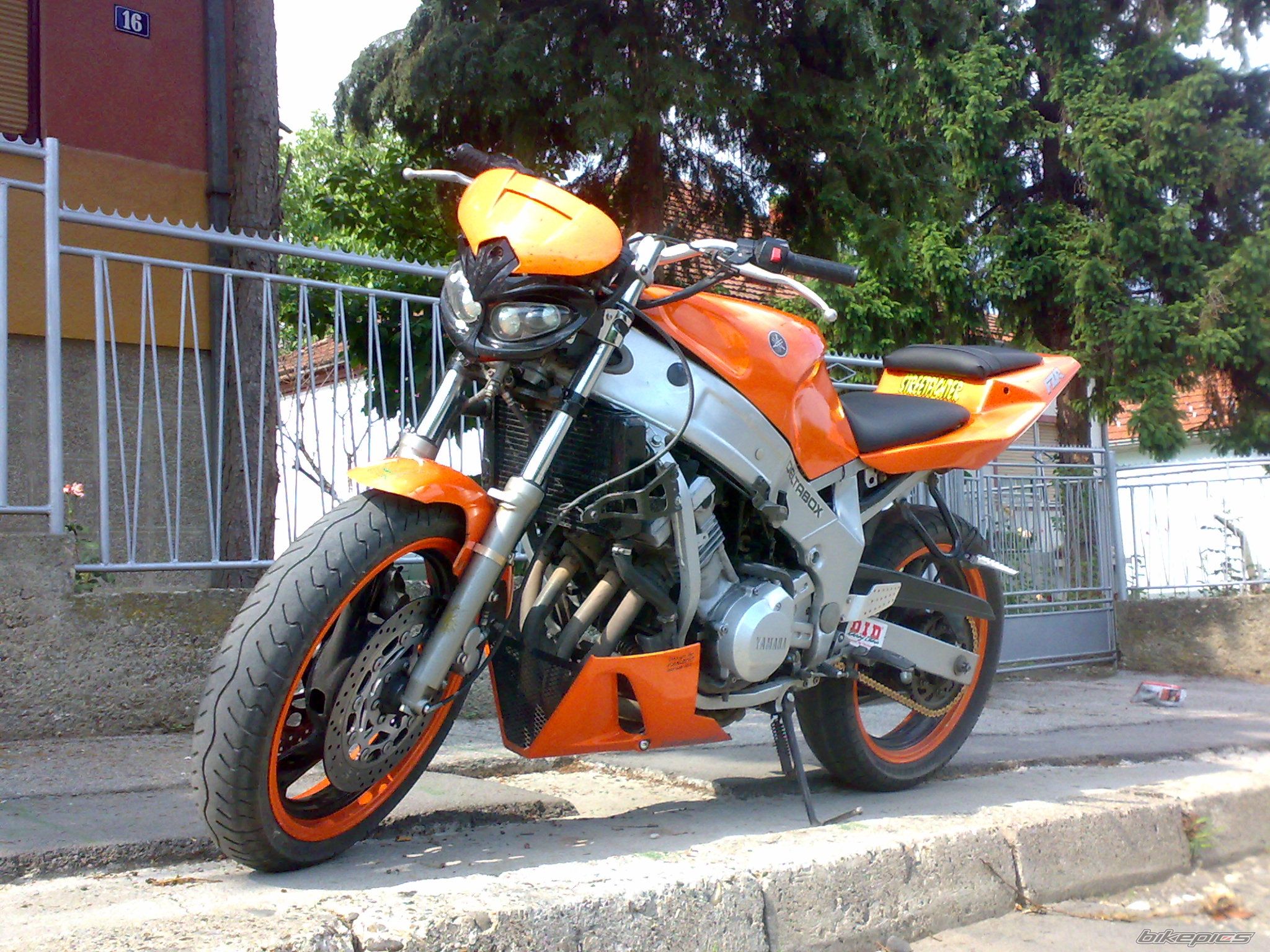 Bike Photo 1686939