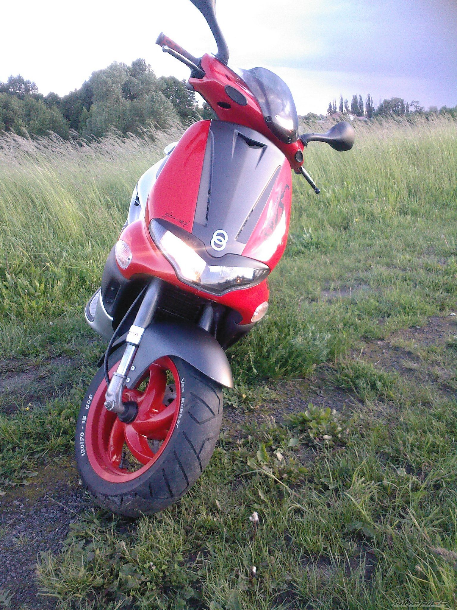 Photo 1686973
