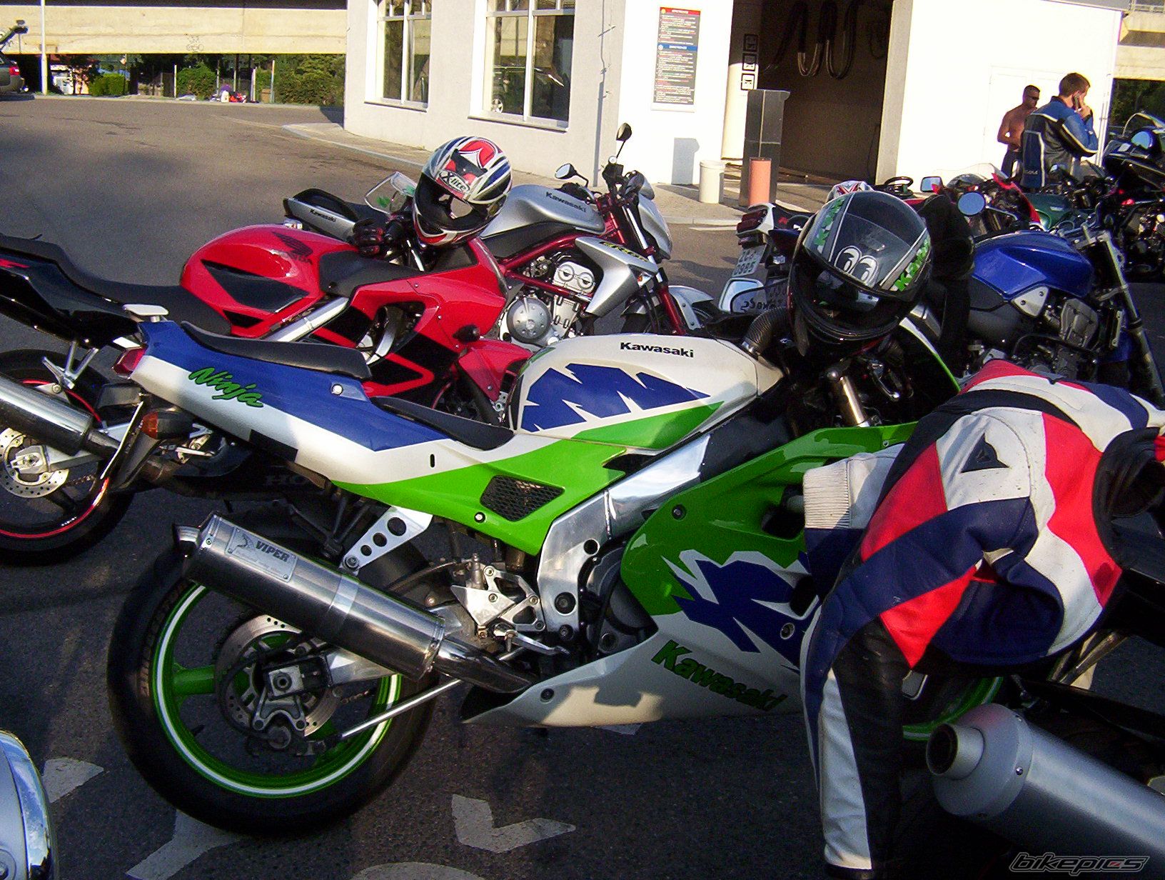 Photo 1687096