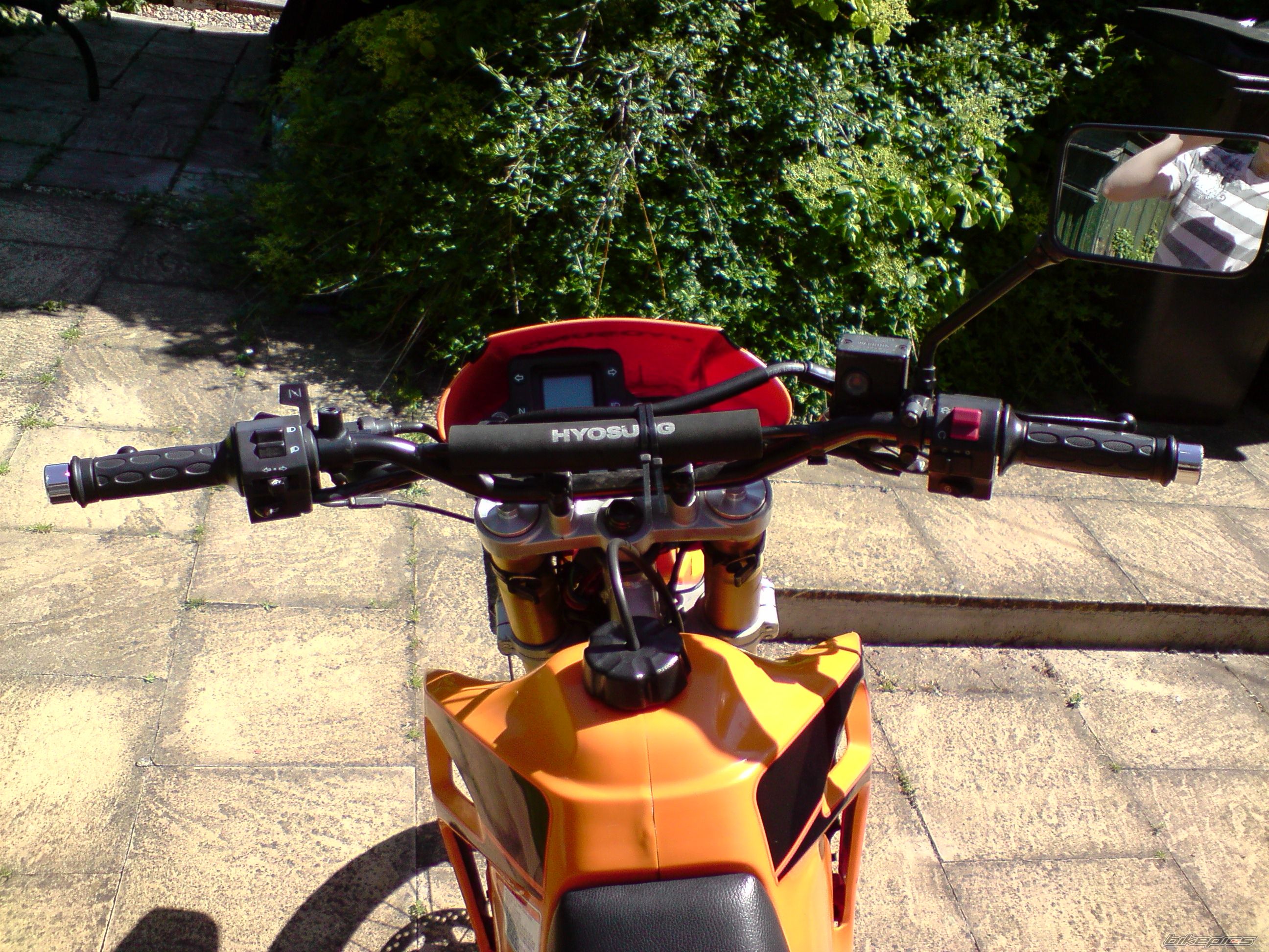 Bike Photo 1687171