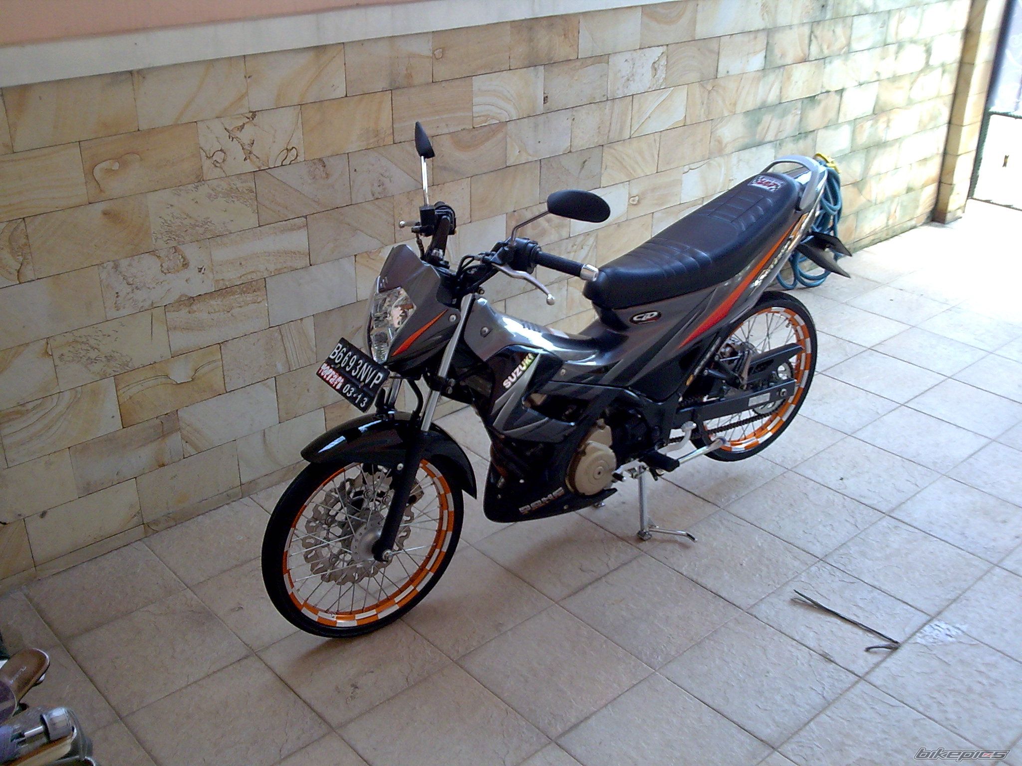 Photo 1687202