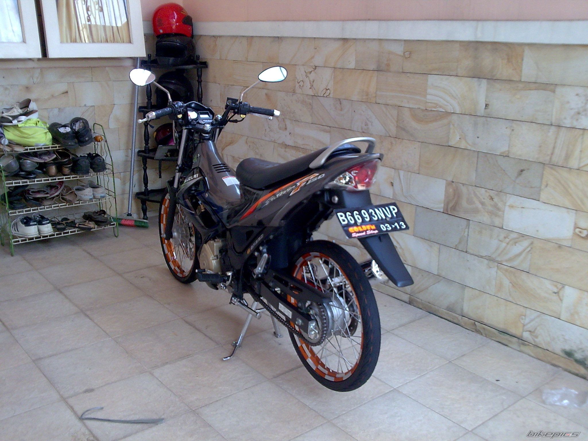 Photo 1687205
