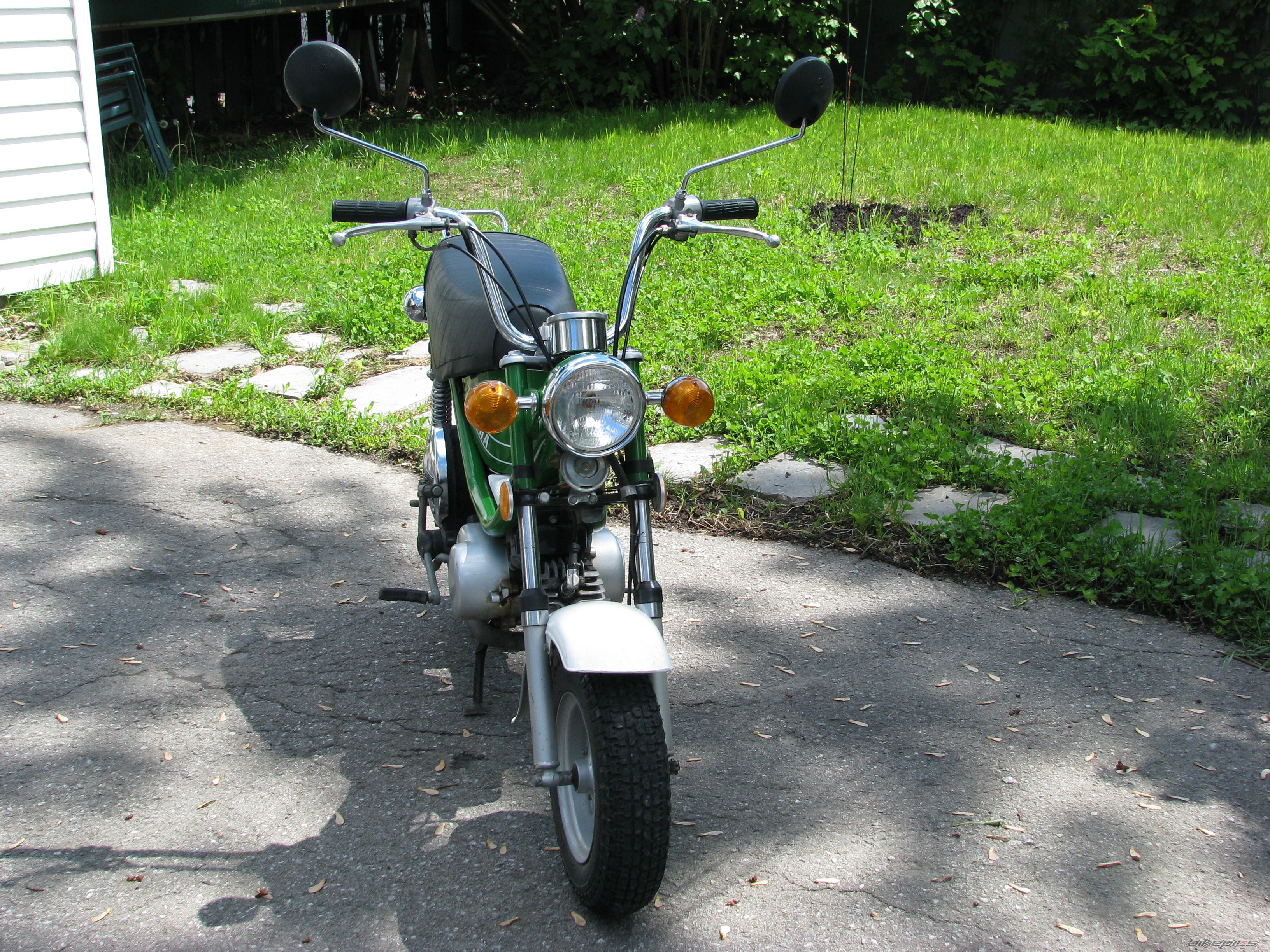 Photo 1687221