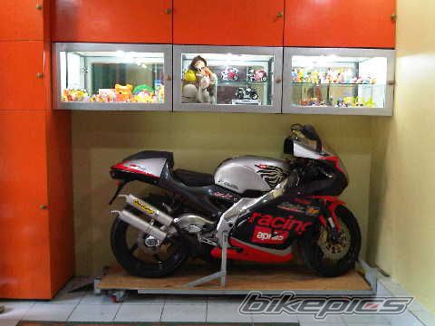 Photo 1687279