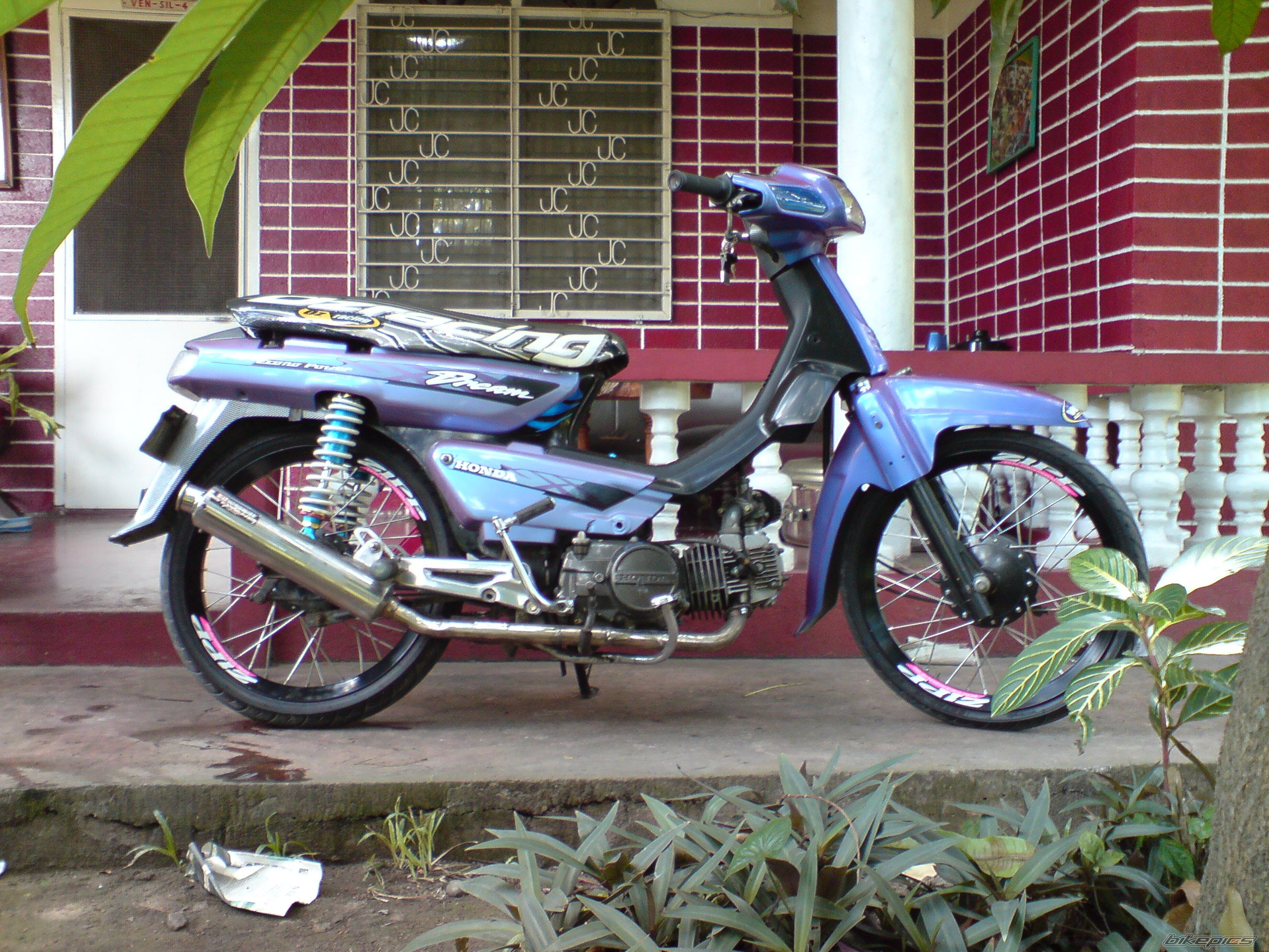 Photo 1687288