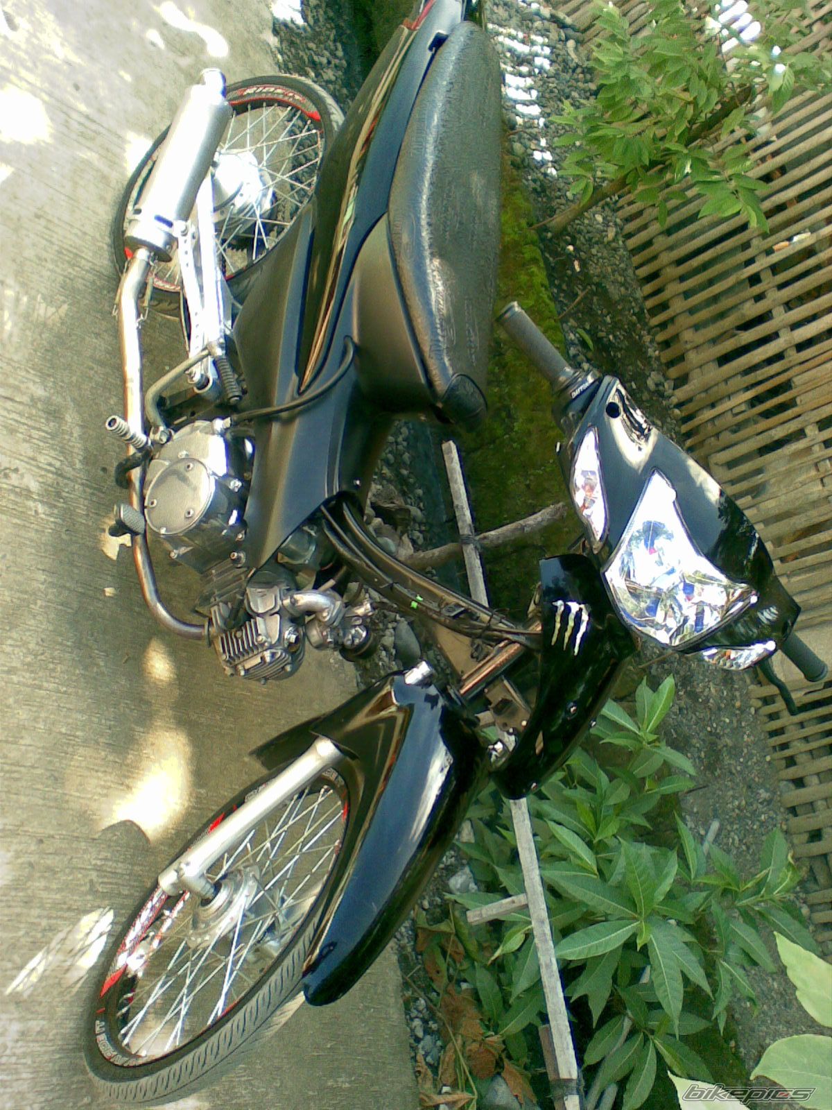 Bike Photo 1687358