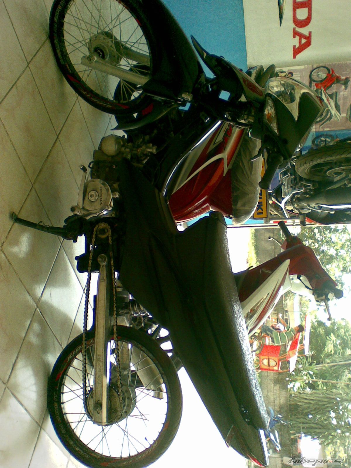 Bike Photo 1687363