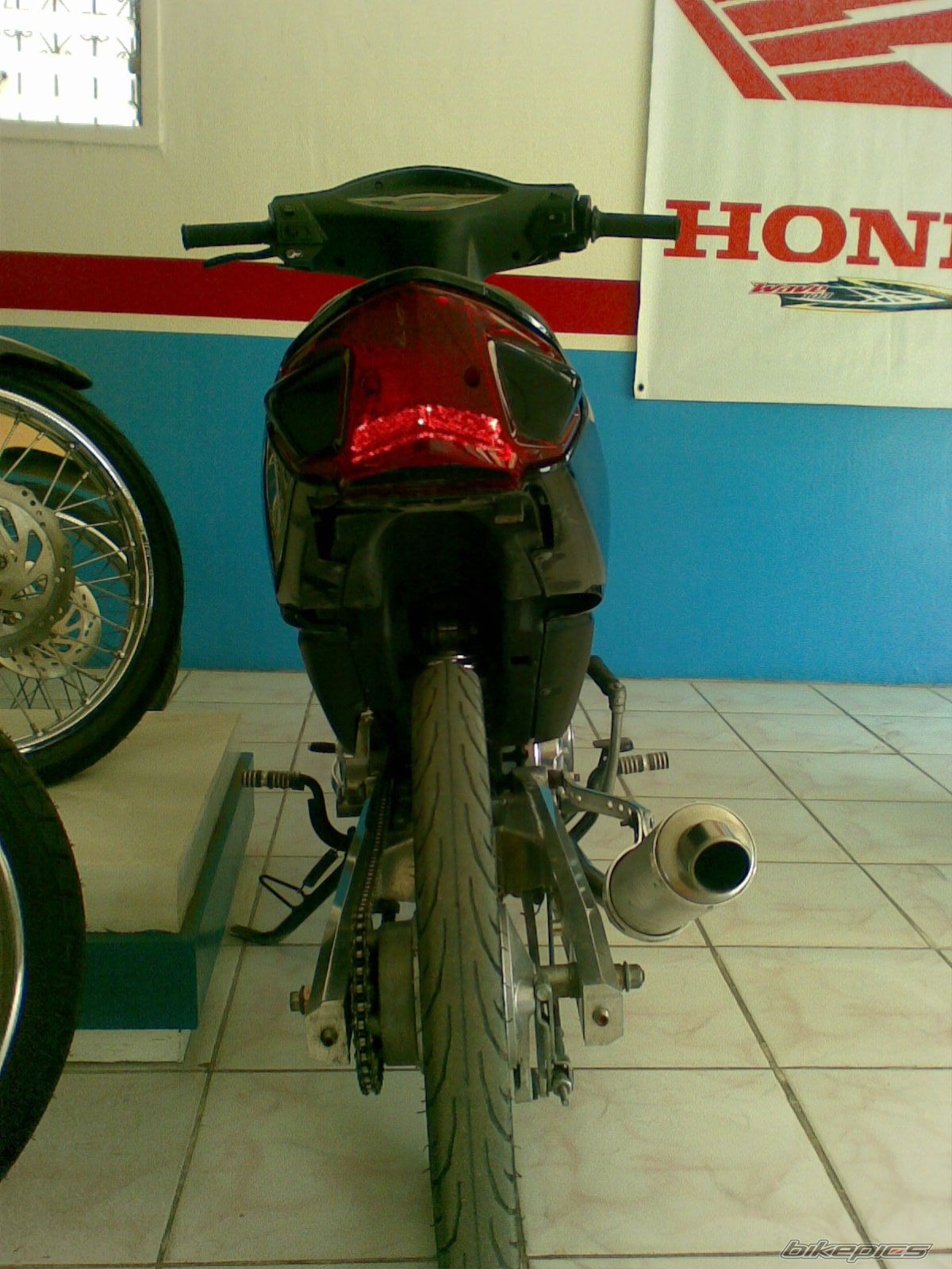 Bike Photo 1687371