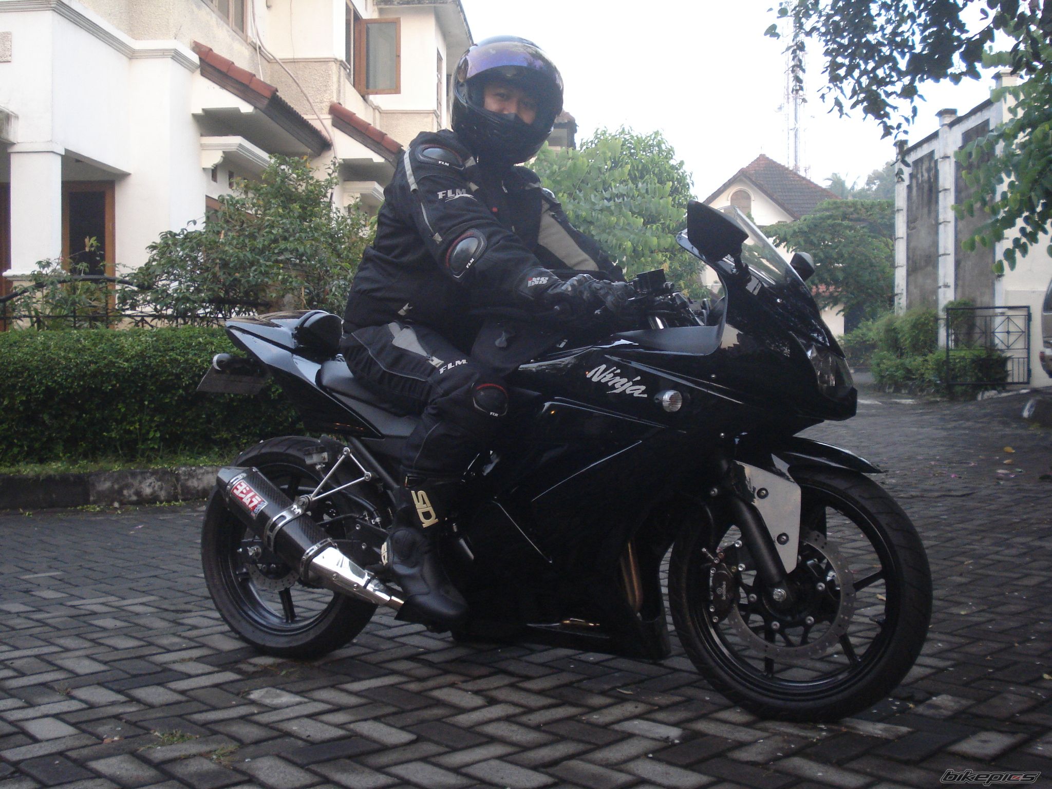 Photo 1687377