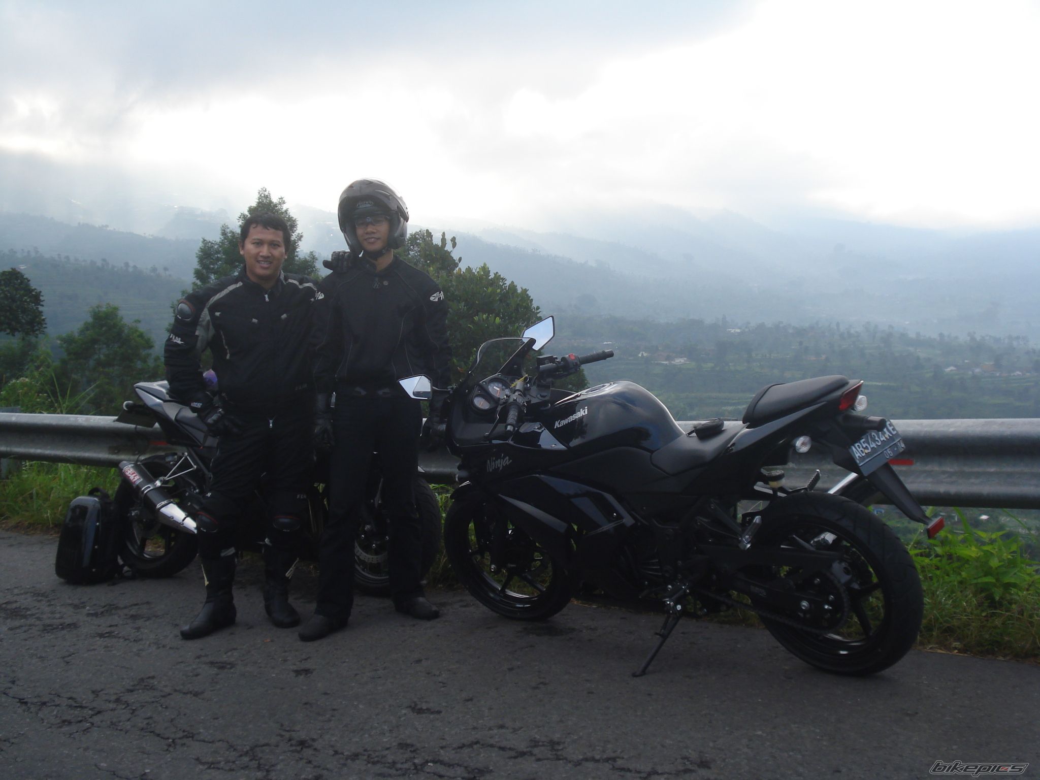 Photo 1687385