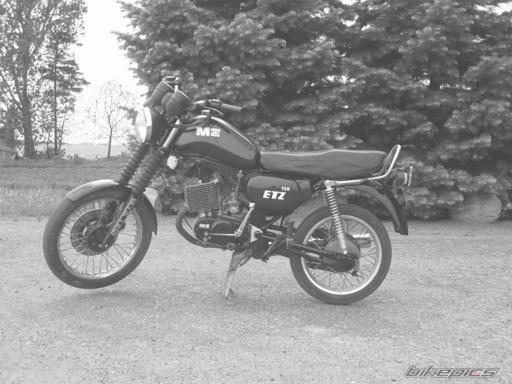 Bike Photo 1687570