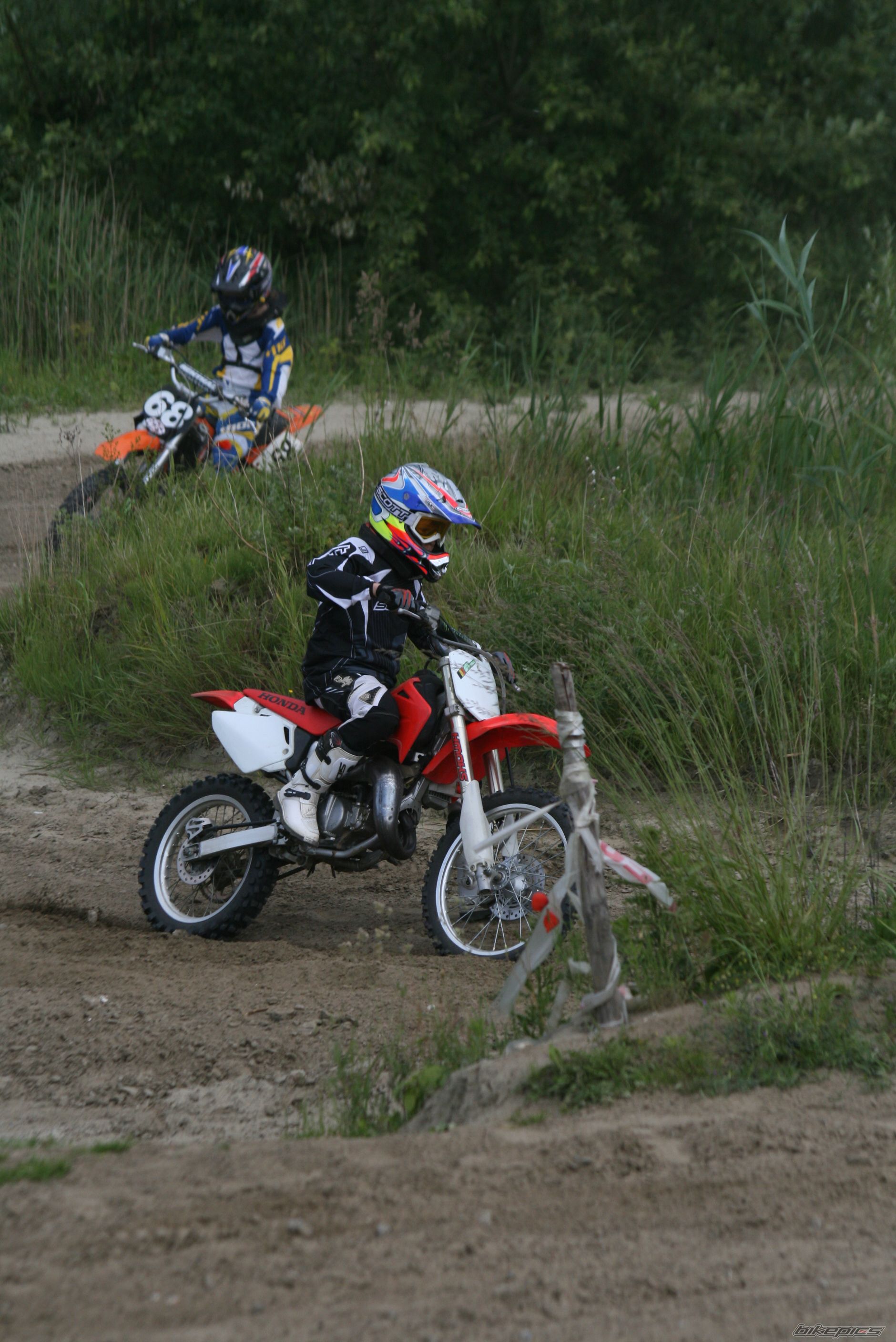 Photo 1687714