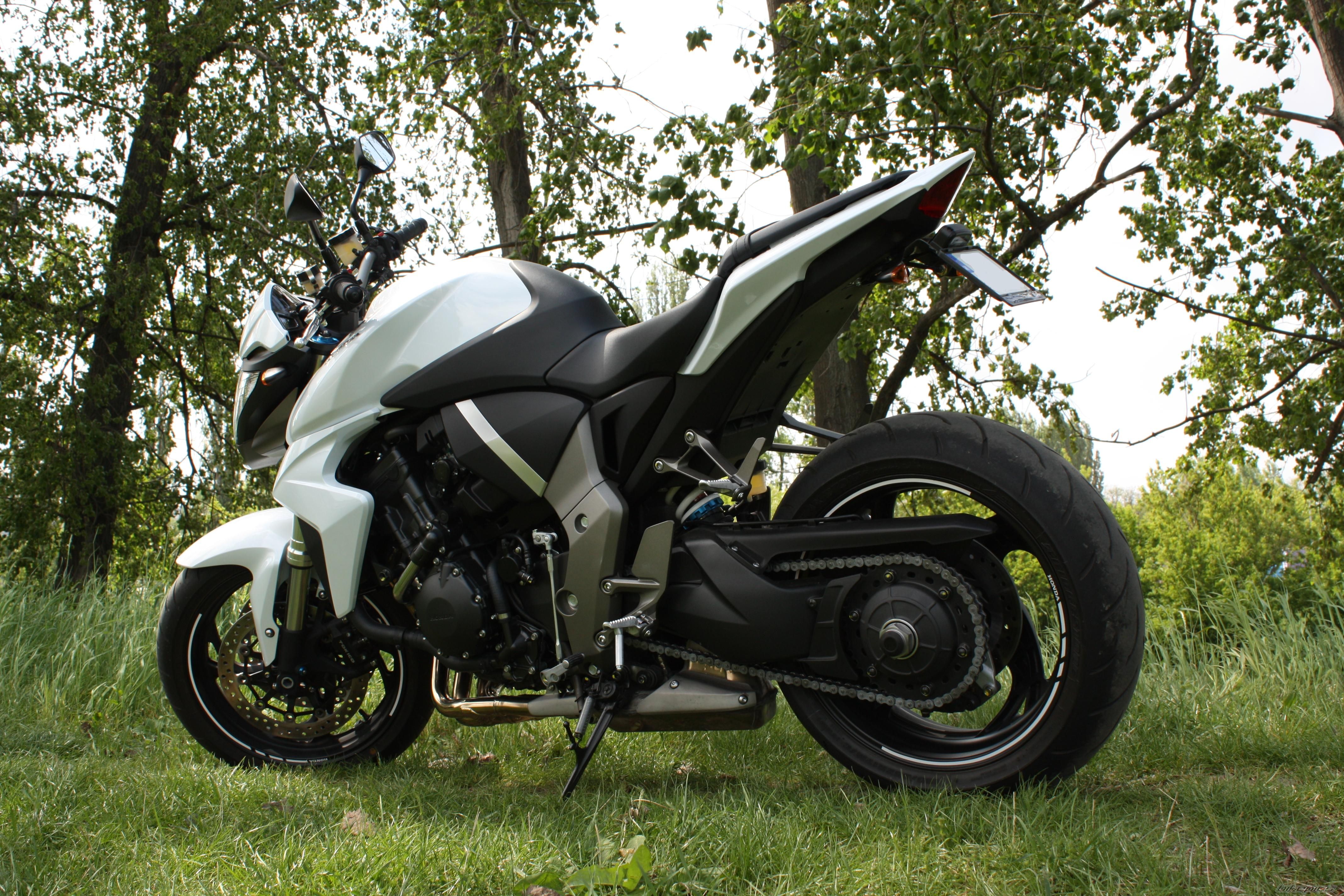 Bike Photo 1687721