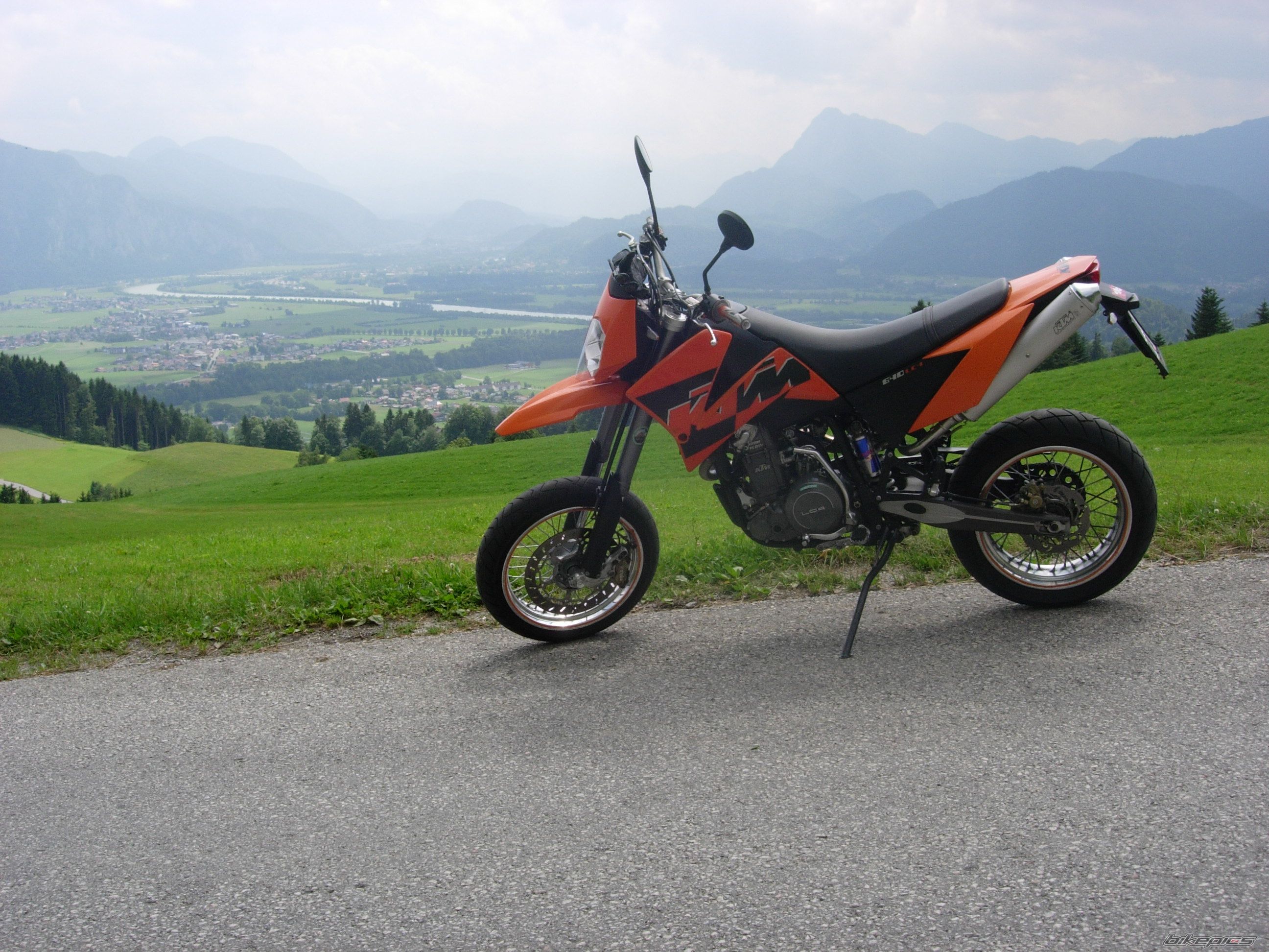 Bike Photo 1687741