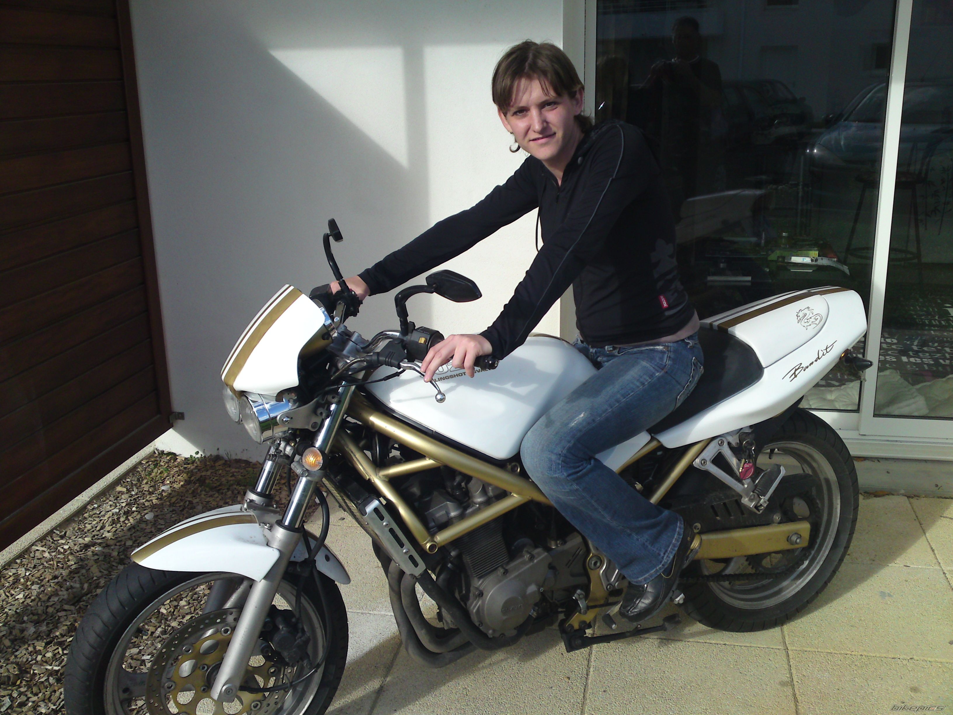 Bike Photo 1687755