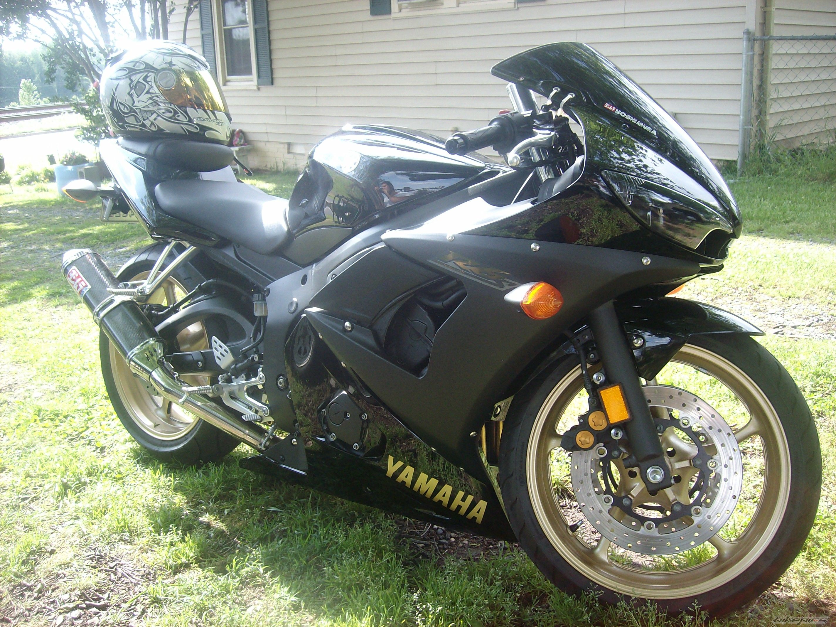 Photo 1687774
