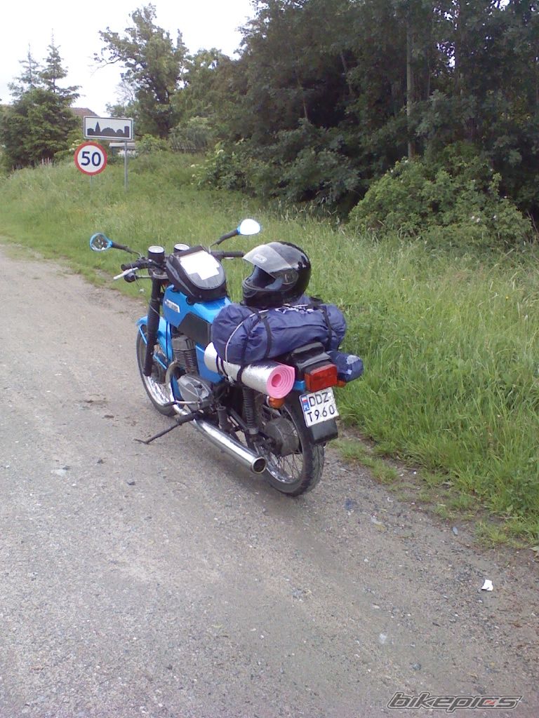 Photo 1687780