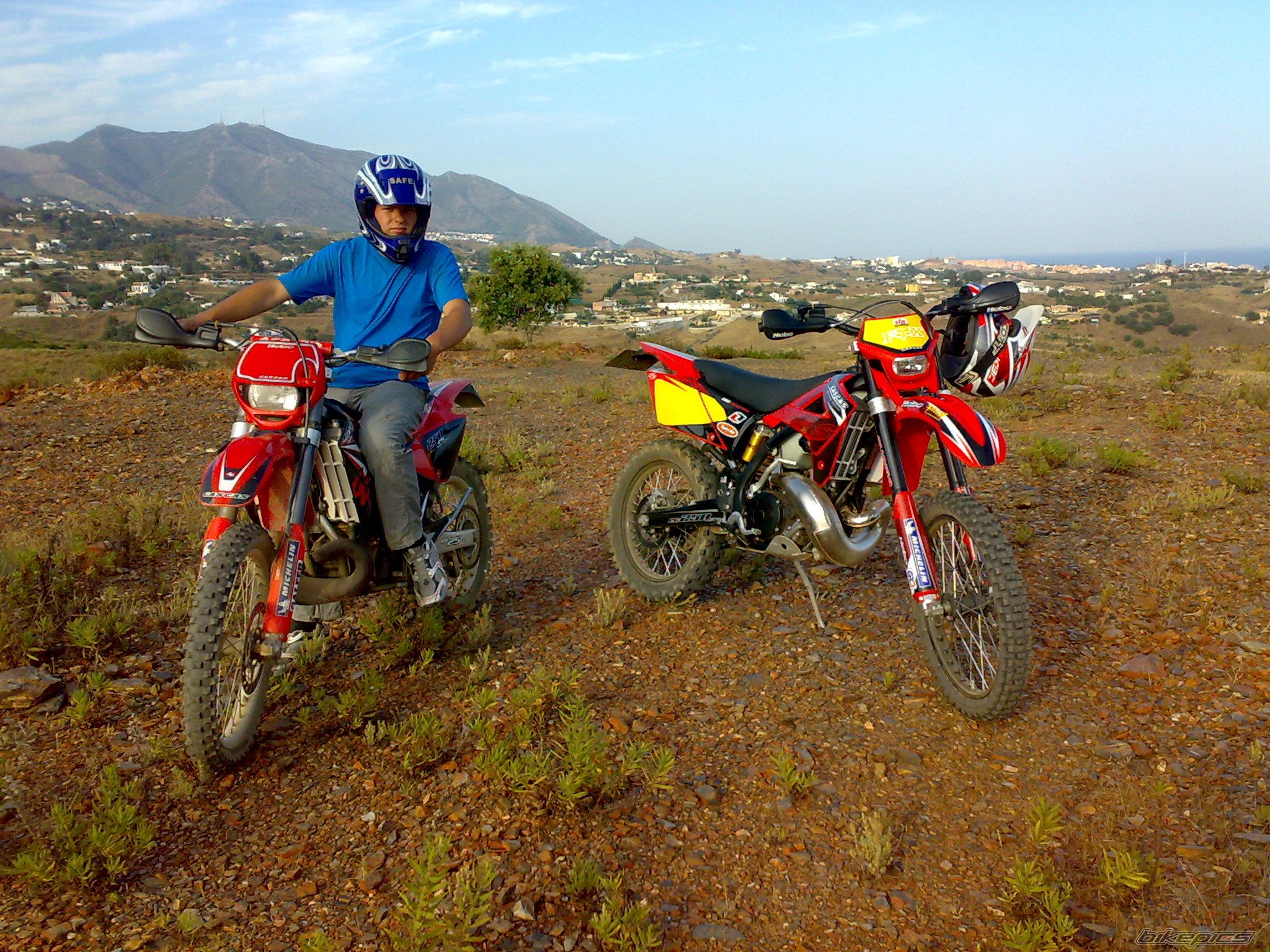 Photo 1687901