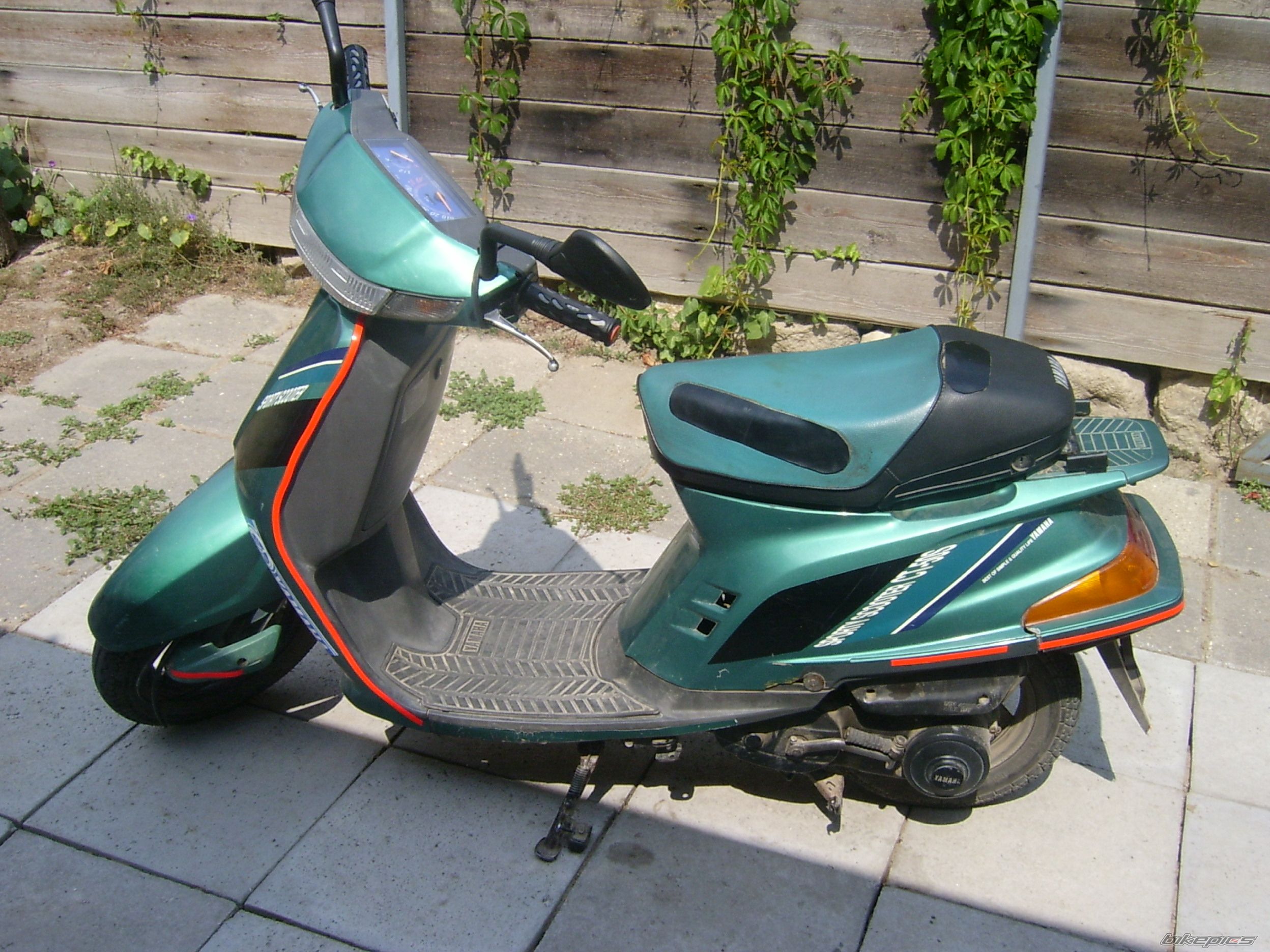 Bike Photo 1687959