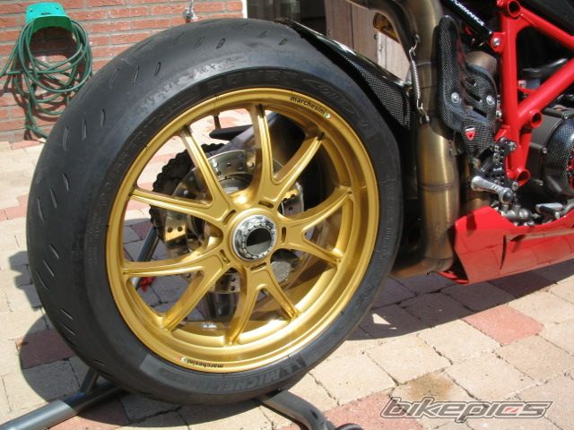 Photo 1687972