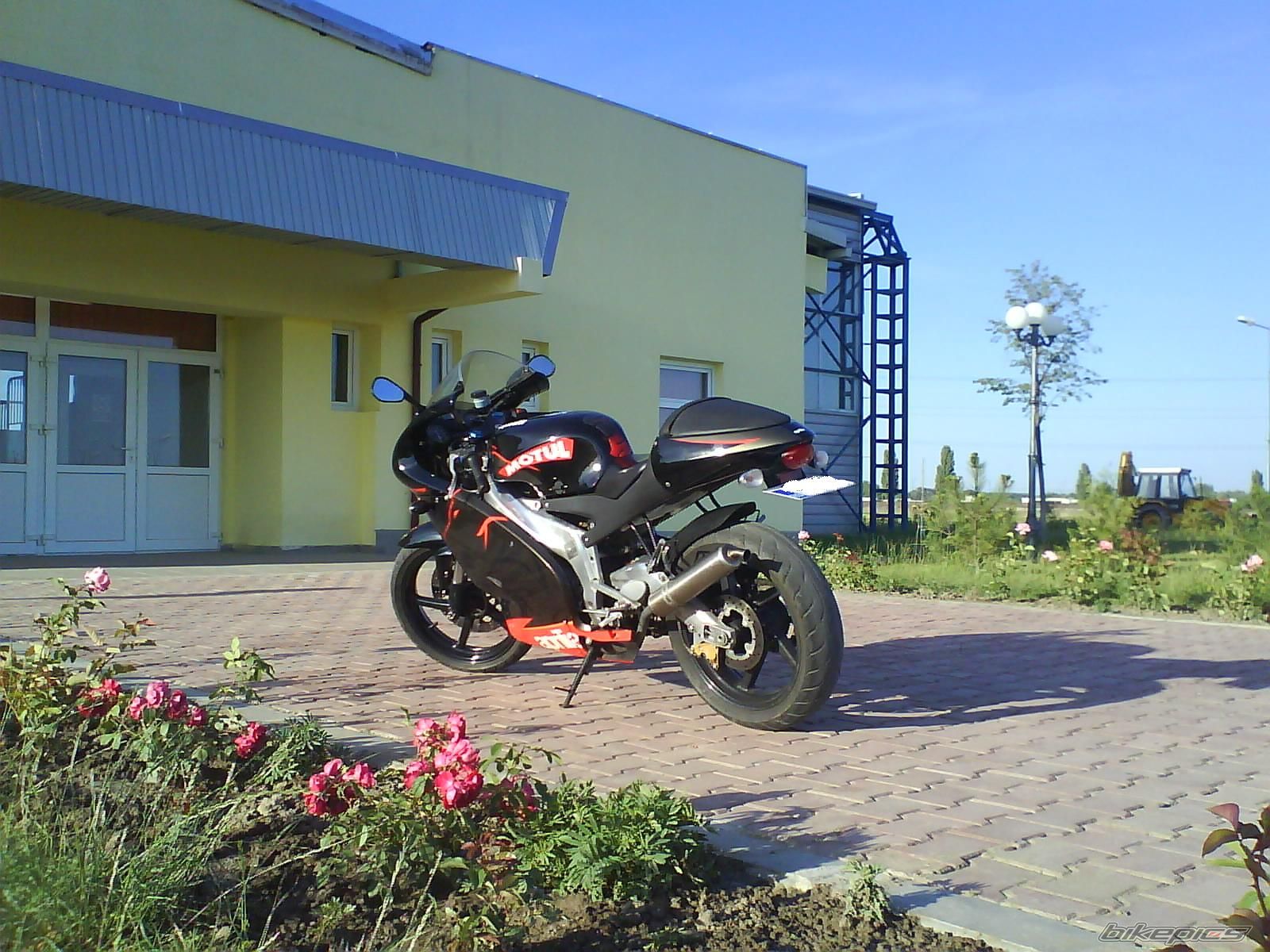 Bike Photo 1688012