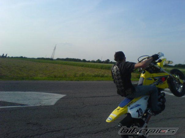 Photo 1688076