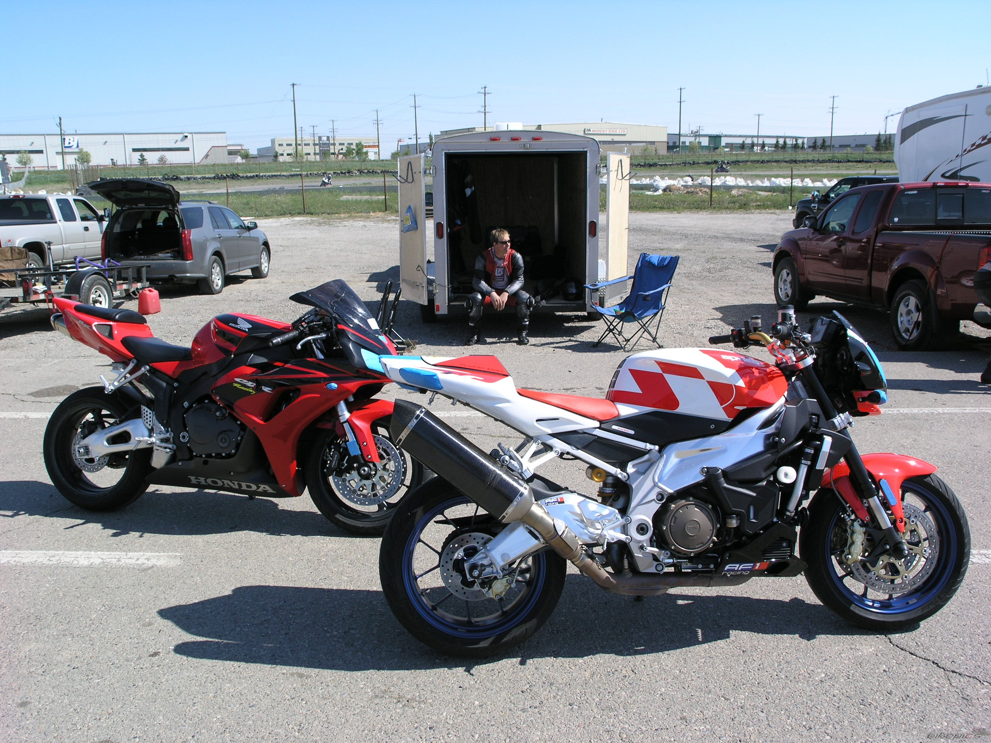 Bike Photo 1688335