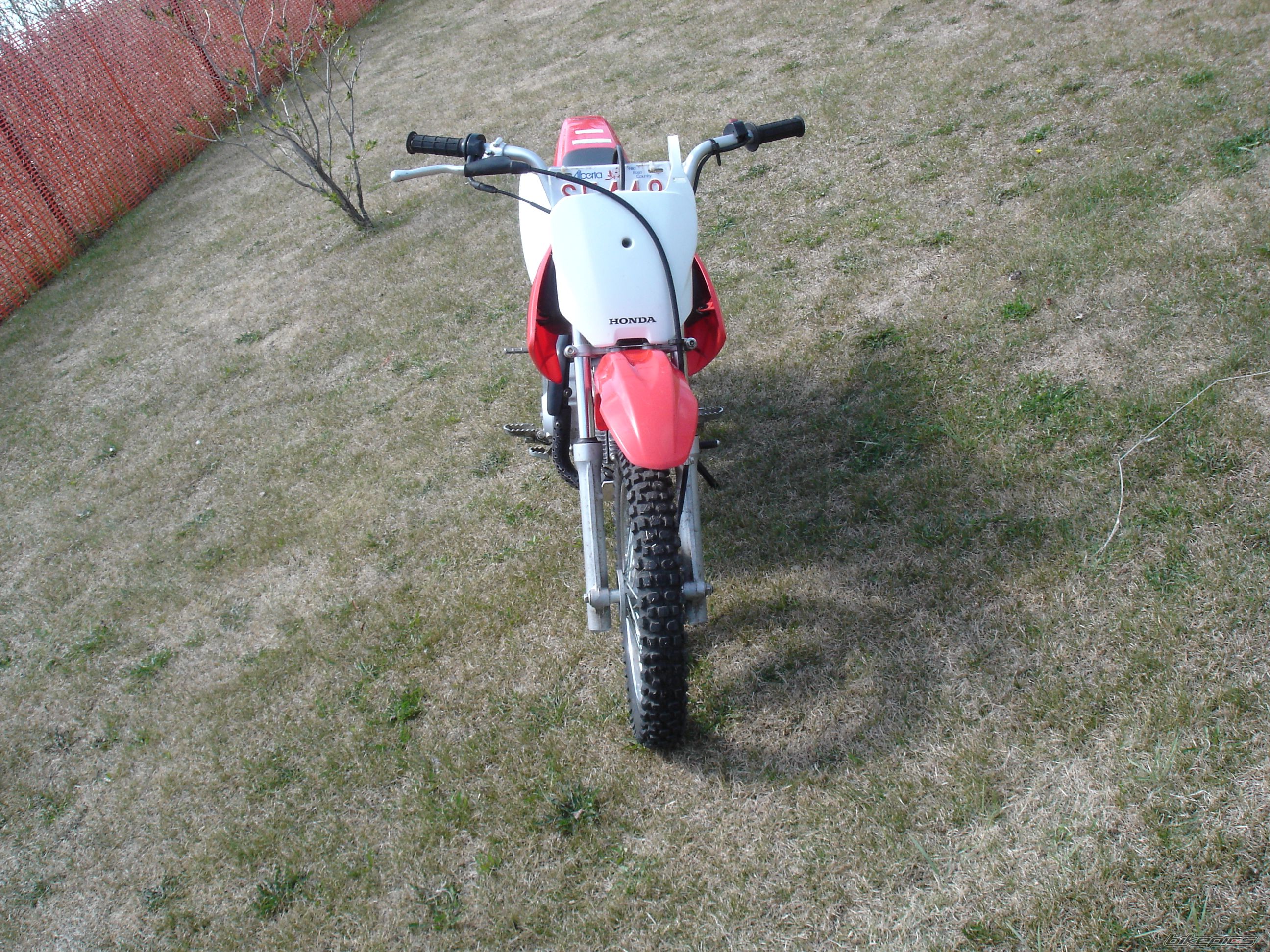 Photo 1688889