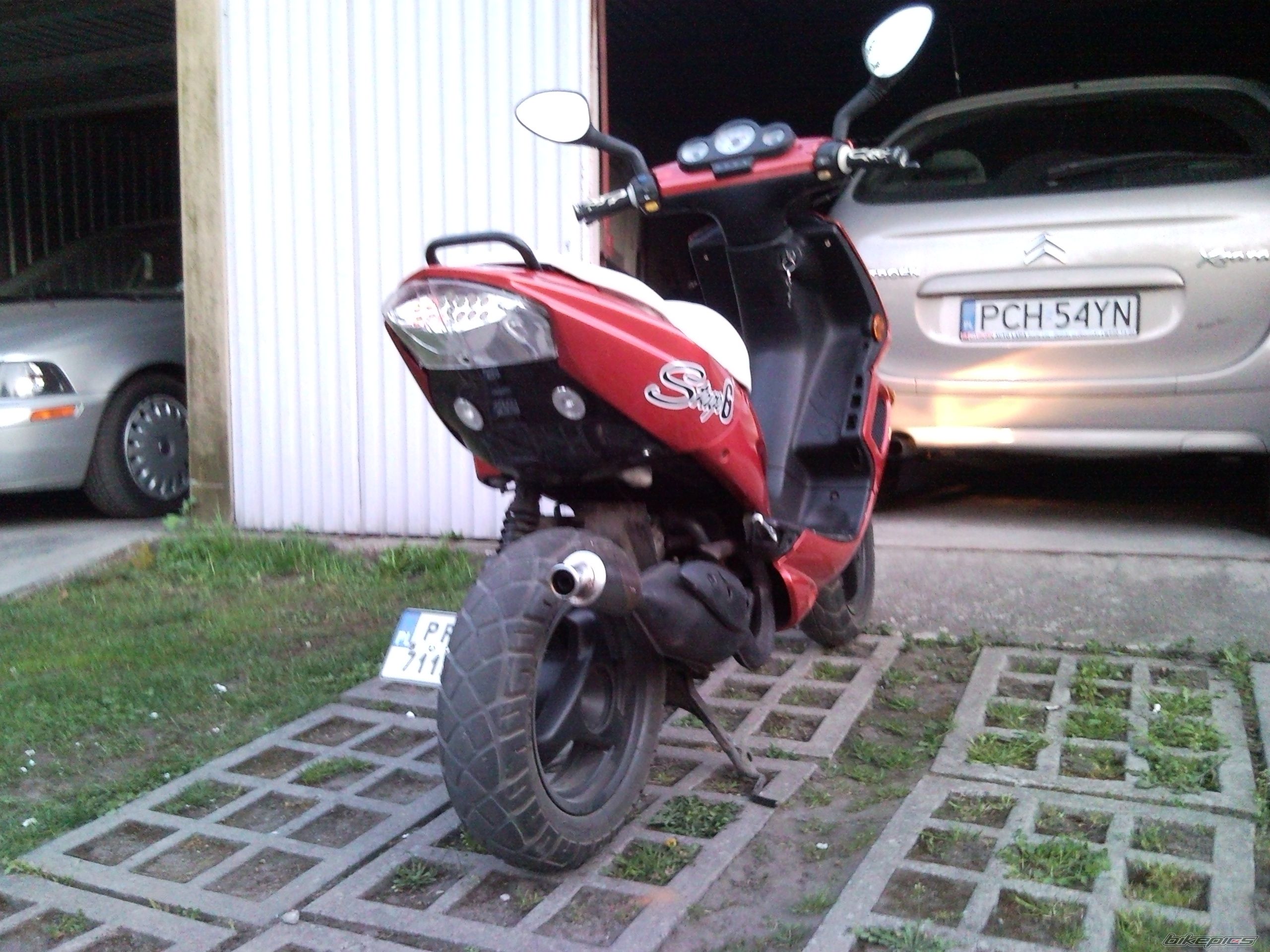 Bike Photo 1689022