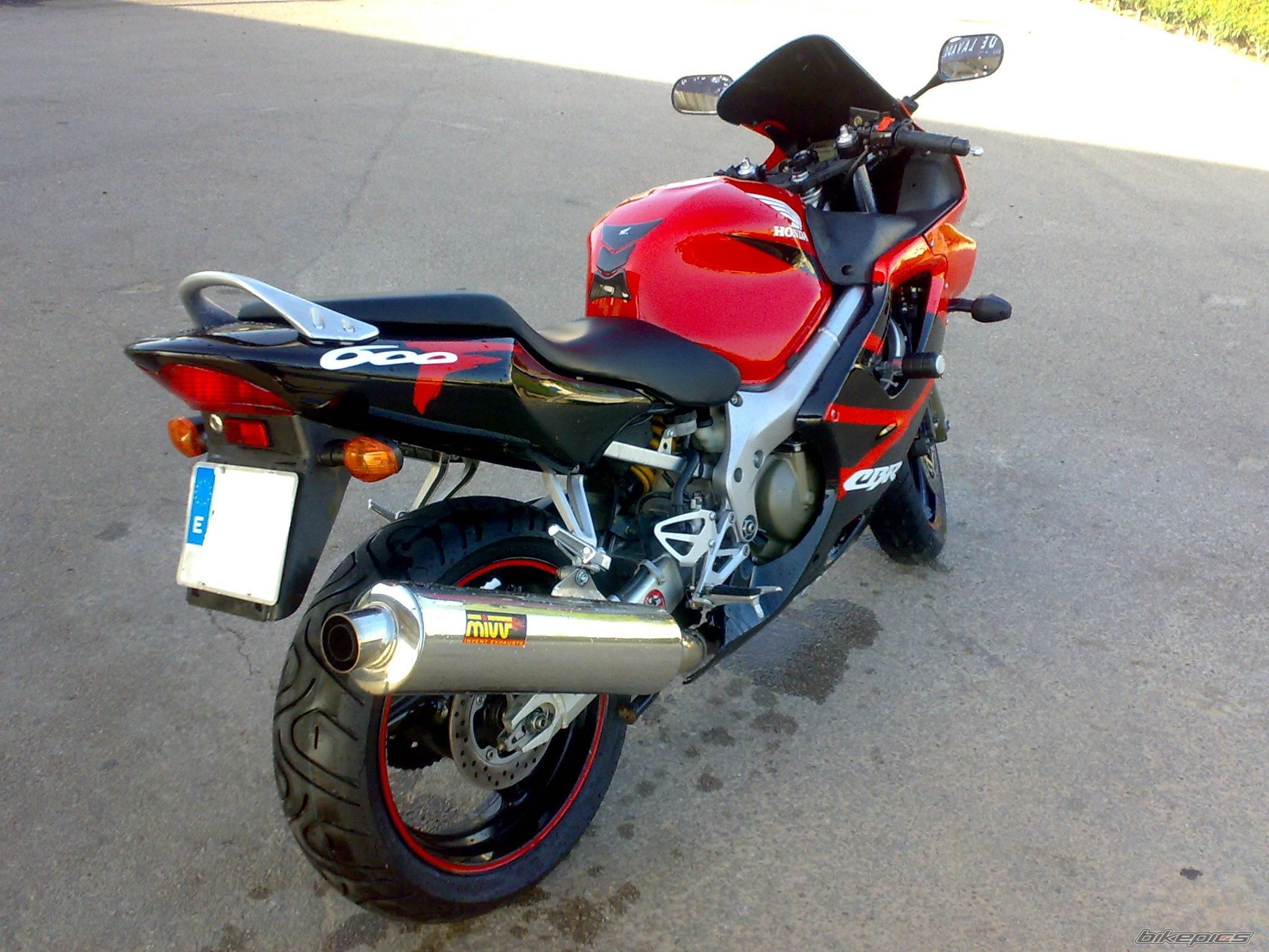 Photo 1689095